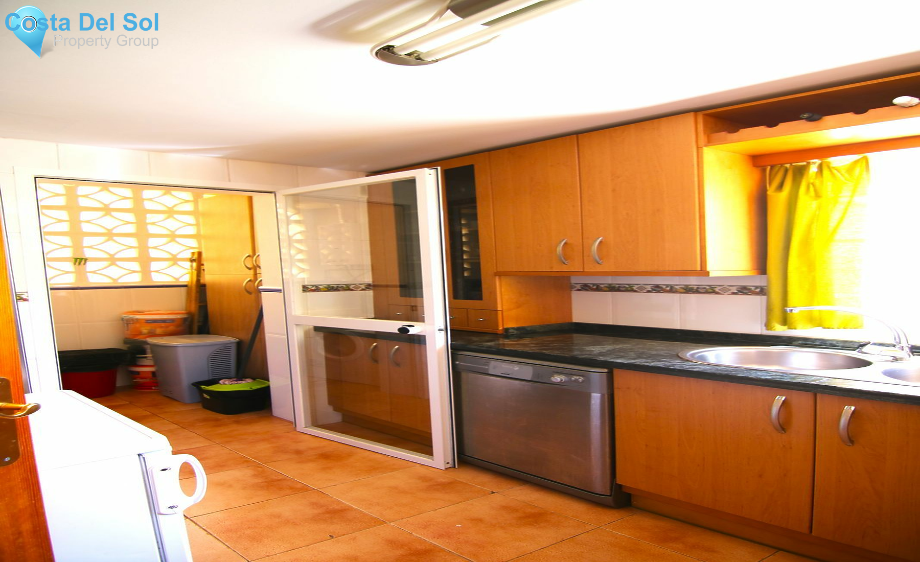 Middle Floor Apartment in Coín-1554627