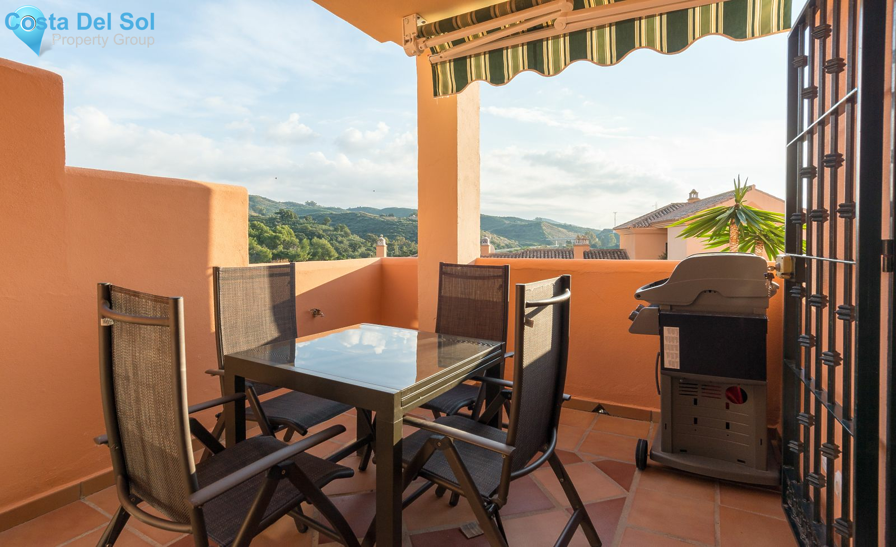 Middle Floor Apartment in Elviria-1169724