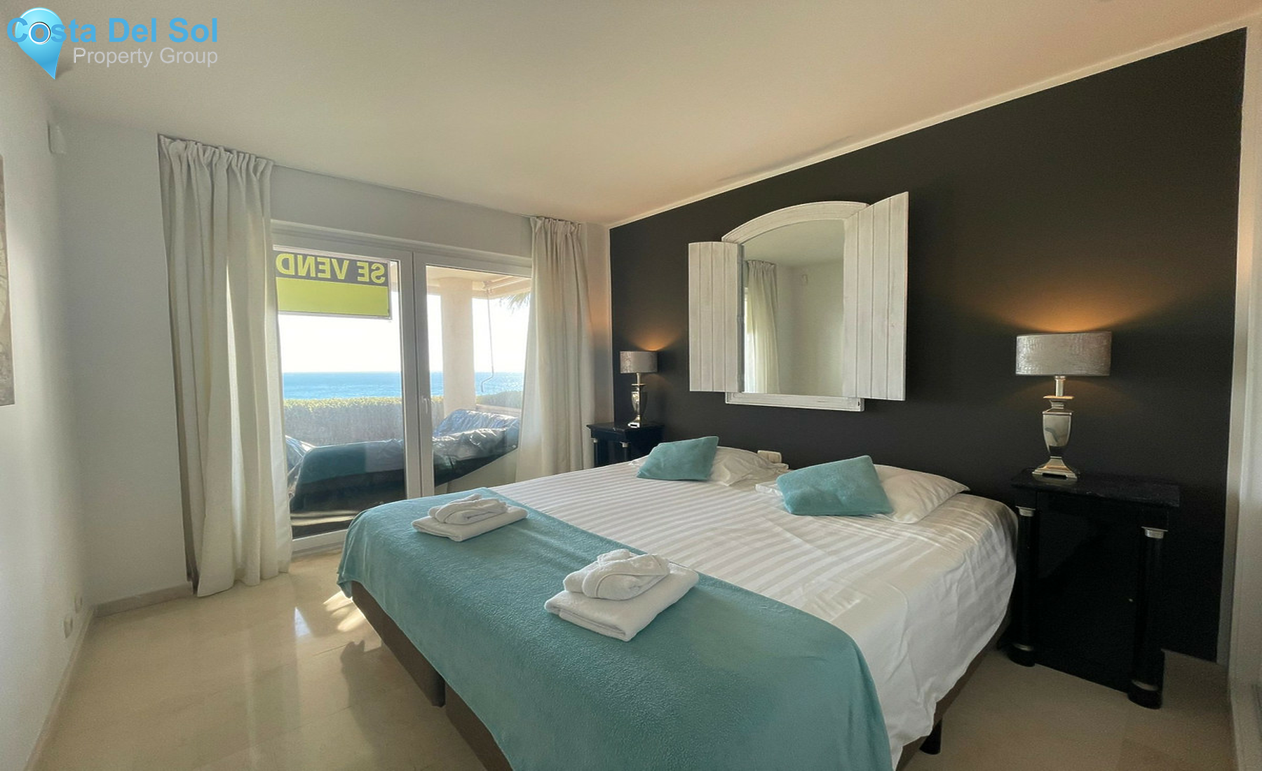 Middle Floor Apartment in Estepona-1310036