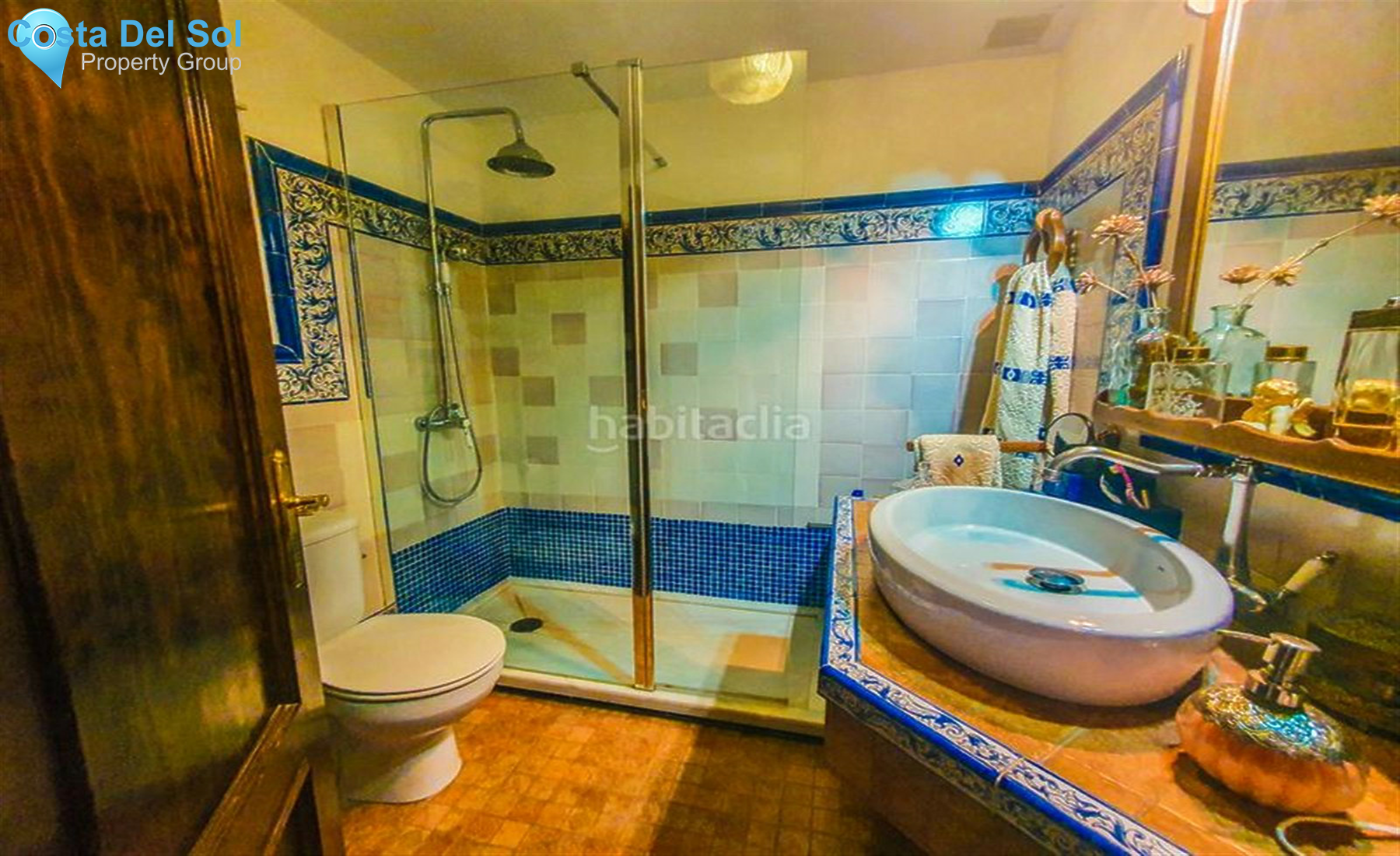 Middle Floor Apartment in Estepona-1354575
