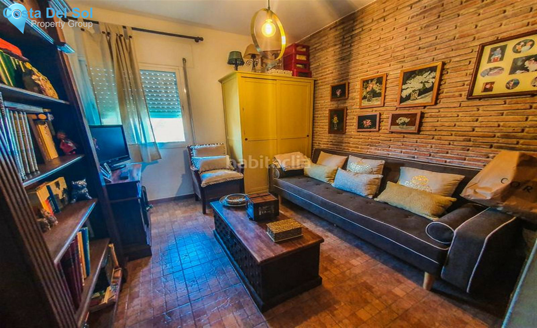 Middle Floor Apartment in Estepona-1354563