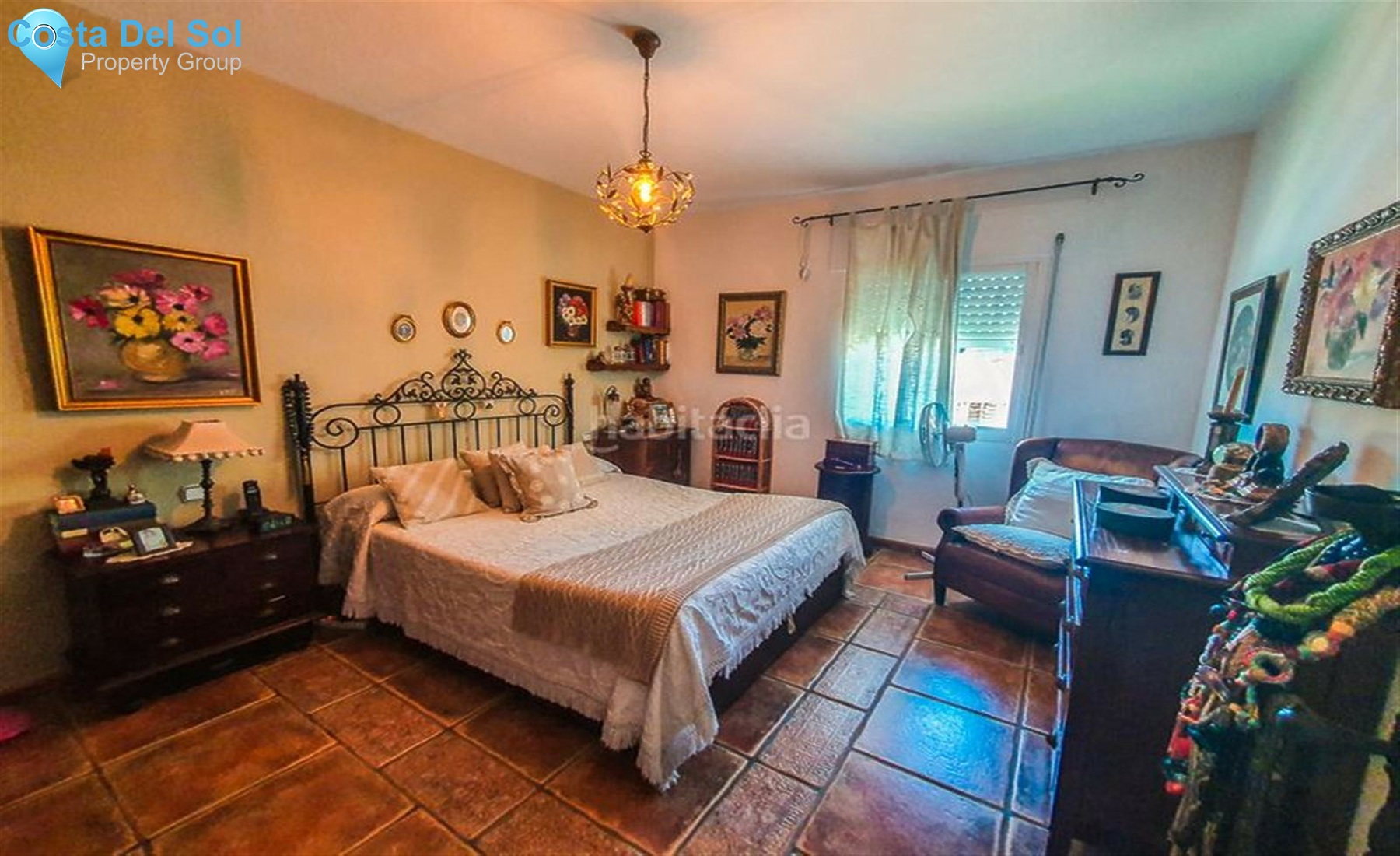 Middle Floor Apartment in Estepona-1354565