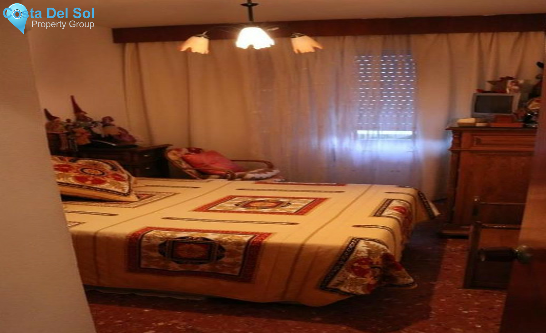 Middle Floor Apartment in Estepona-1360622