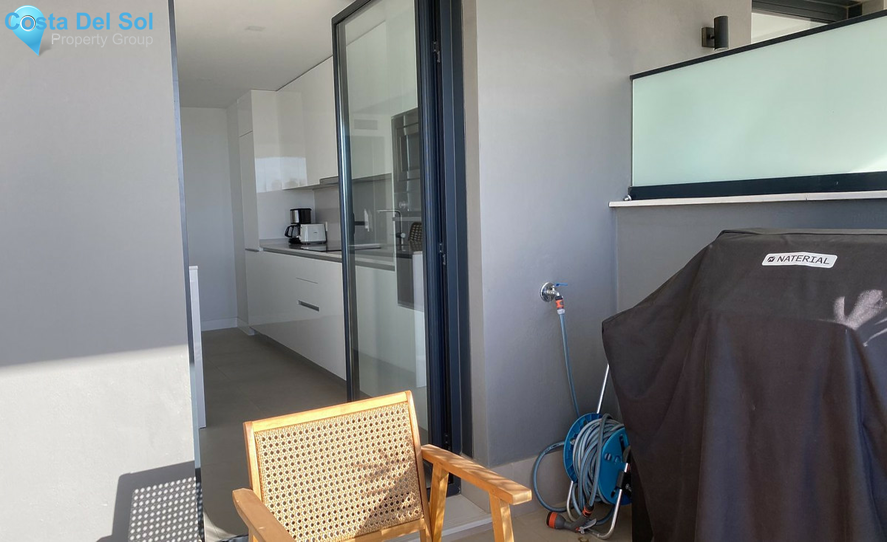 Middle Floor Apartment in Estepona