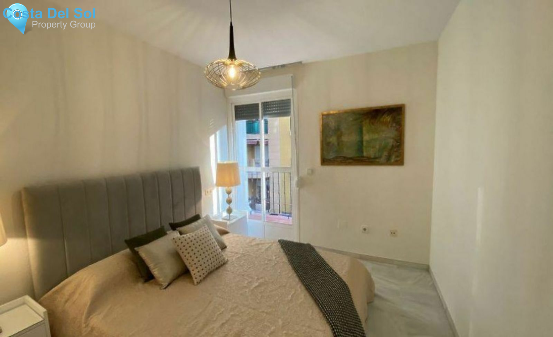 Middle Floor Apartment in Estepona-1174267
