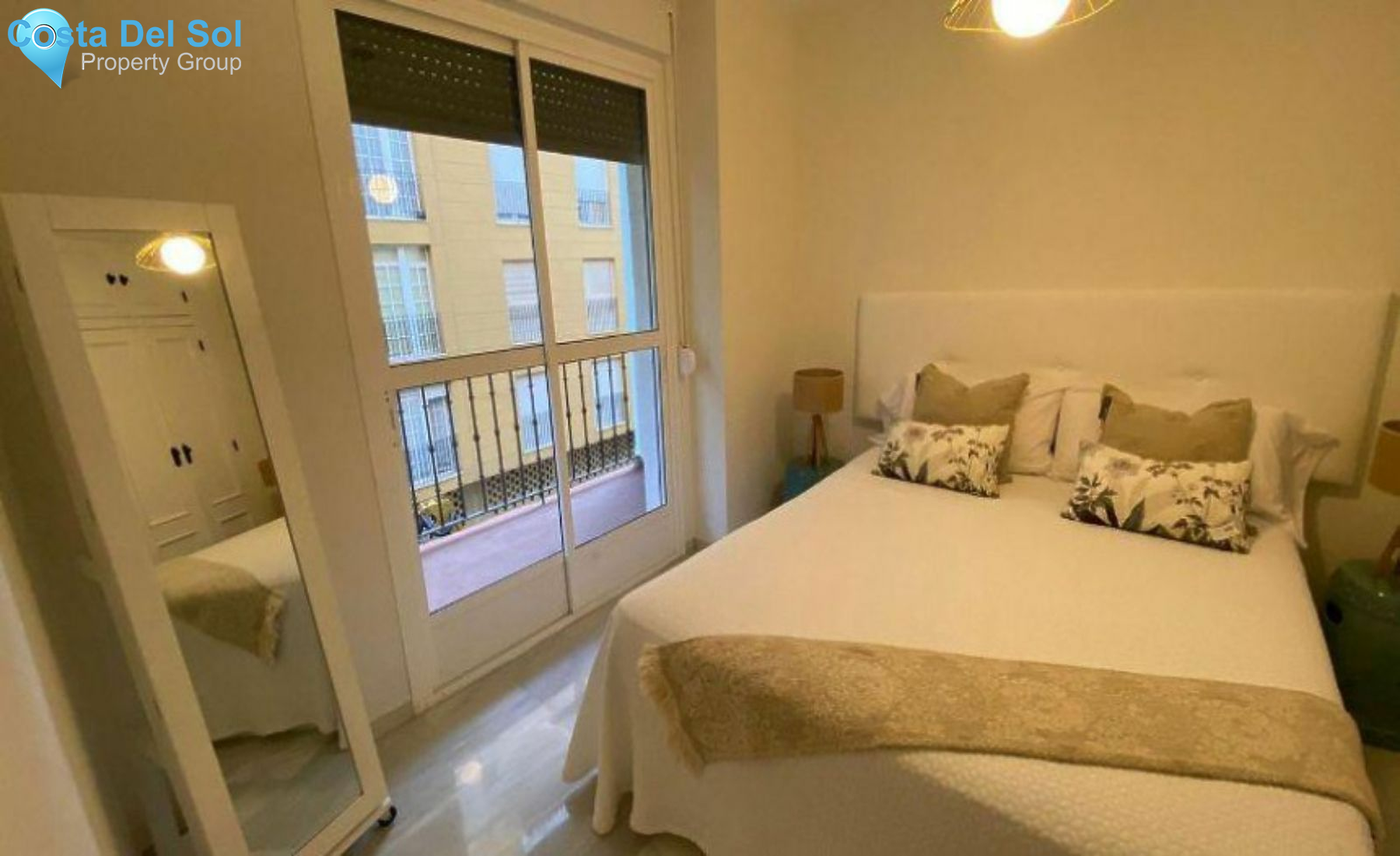 Middle Floor Apartment in Estepona-1174268