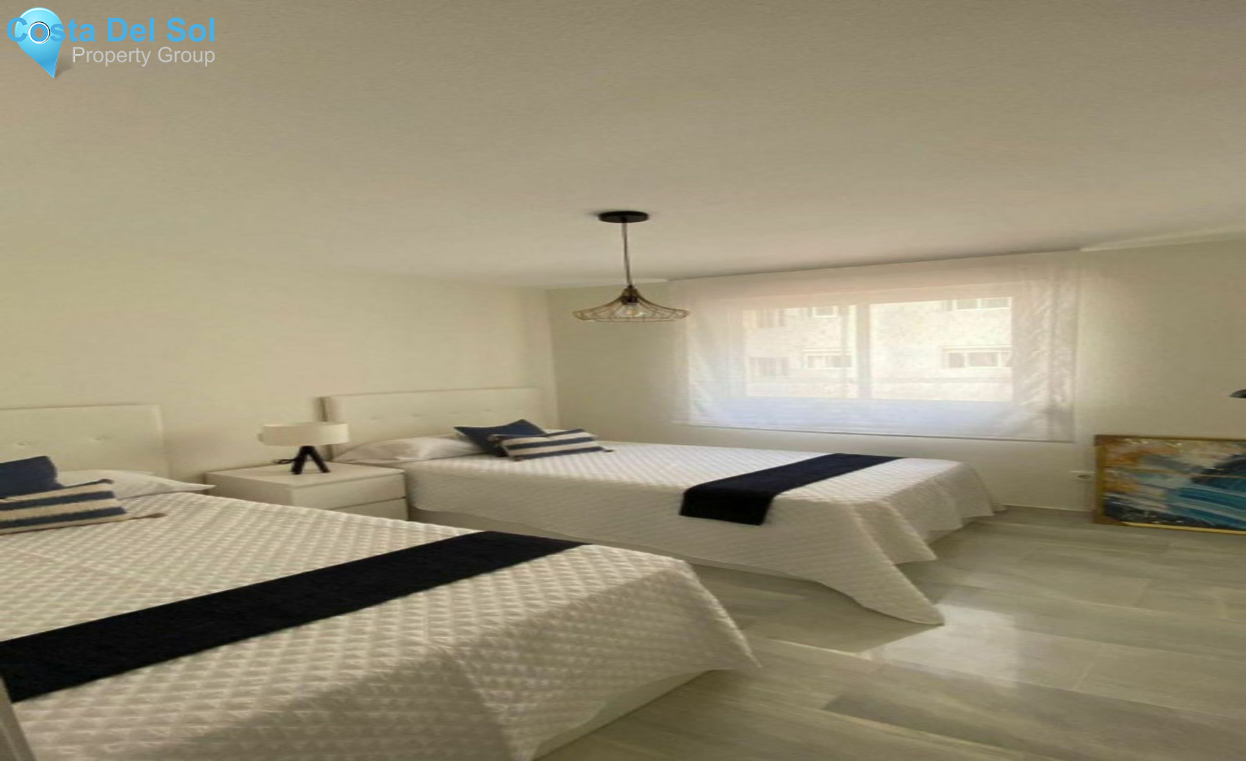Middle Floor Apartment in Estepona-1174269