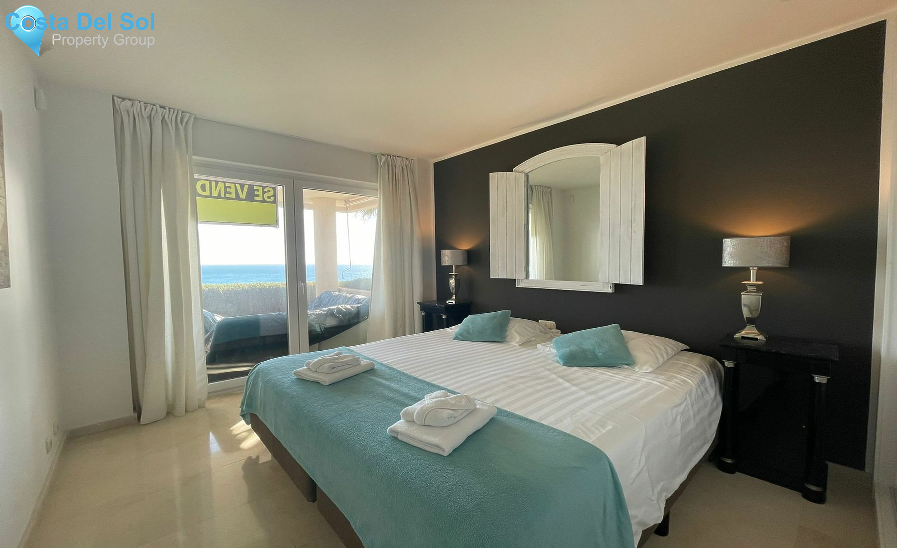 Middle Floor Apartment in Estepona-1179377