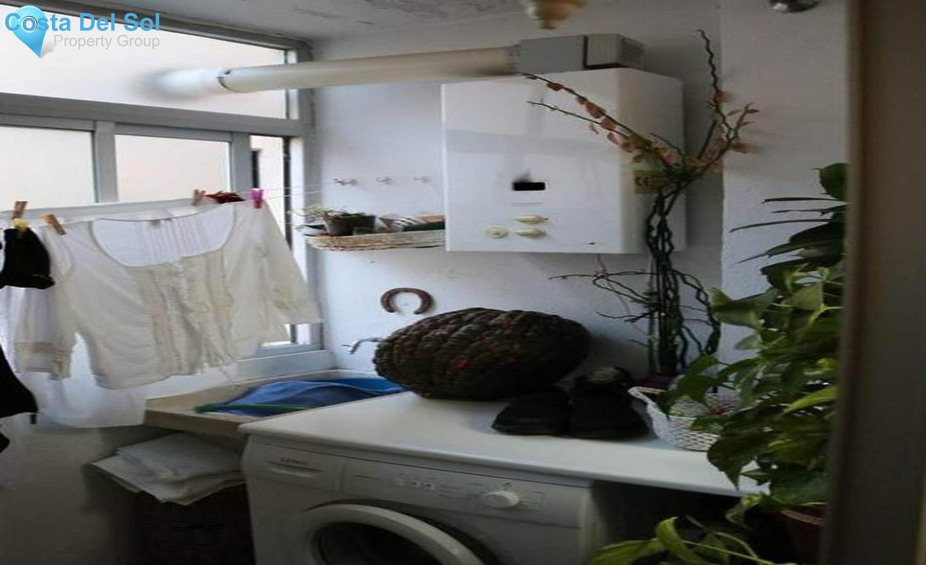 Middle Floor Apartment in Estepona-1204690