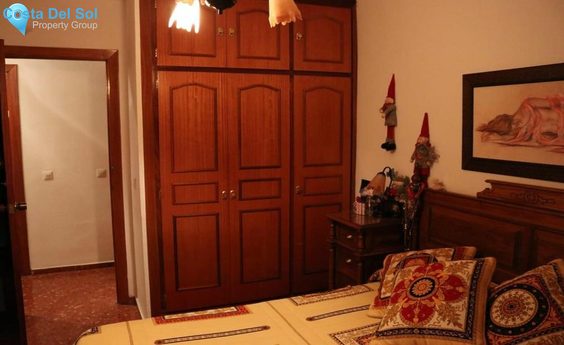 Middle Floor Apartment in Estepona-1204684