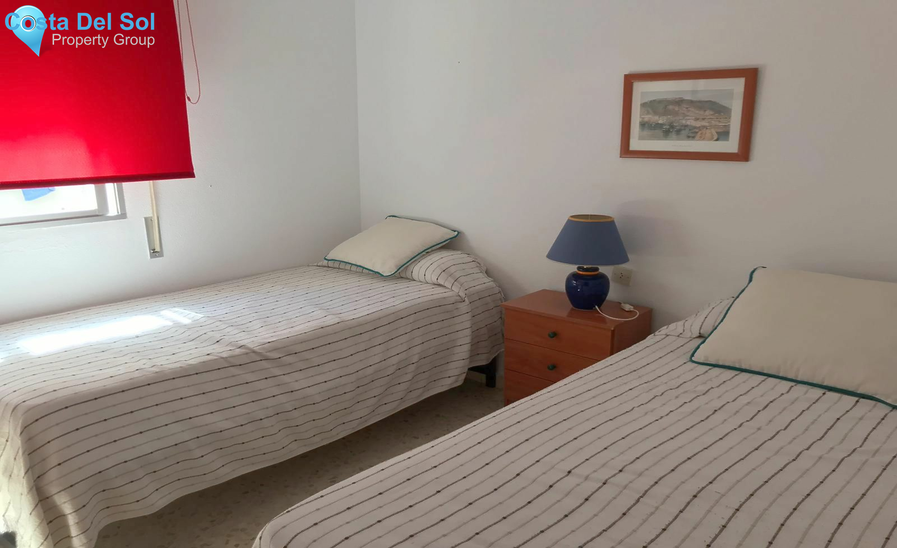 Middle Floor Apartment in Estepona-1210378
