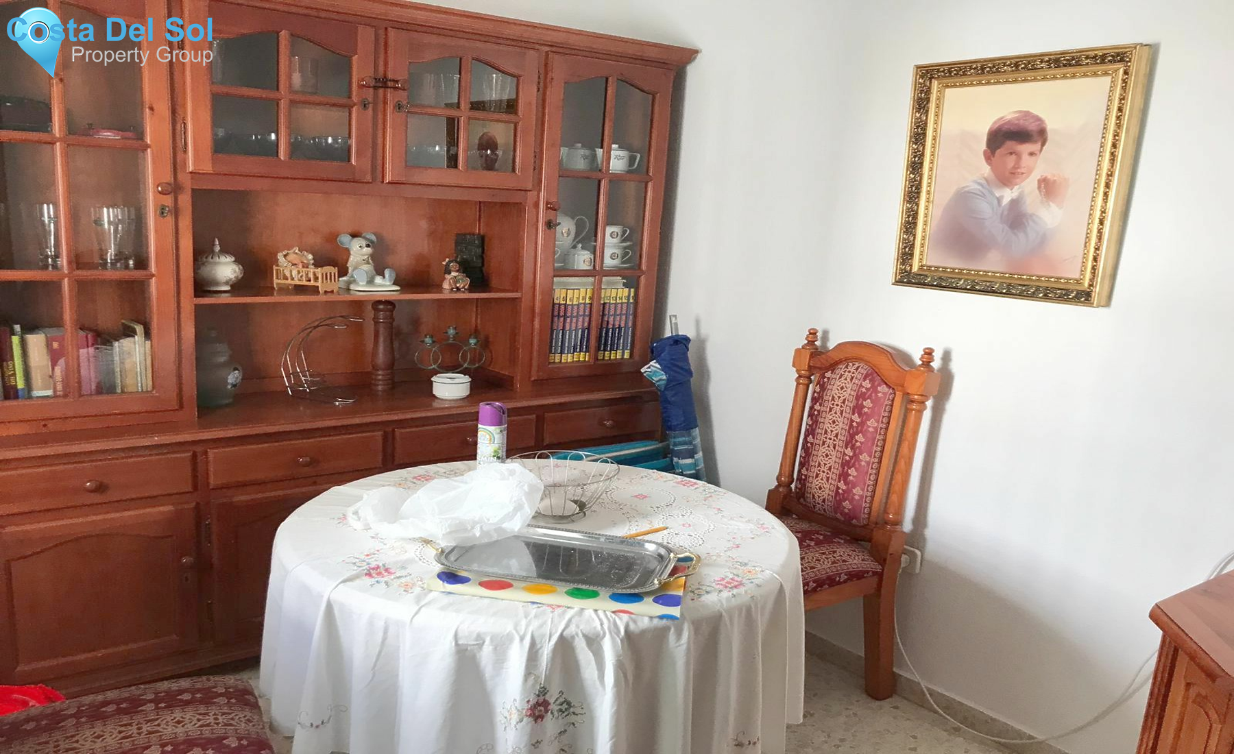 Middle Floor Apartment in Estepona-1210381