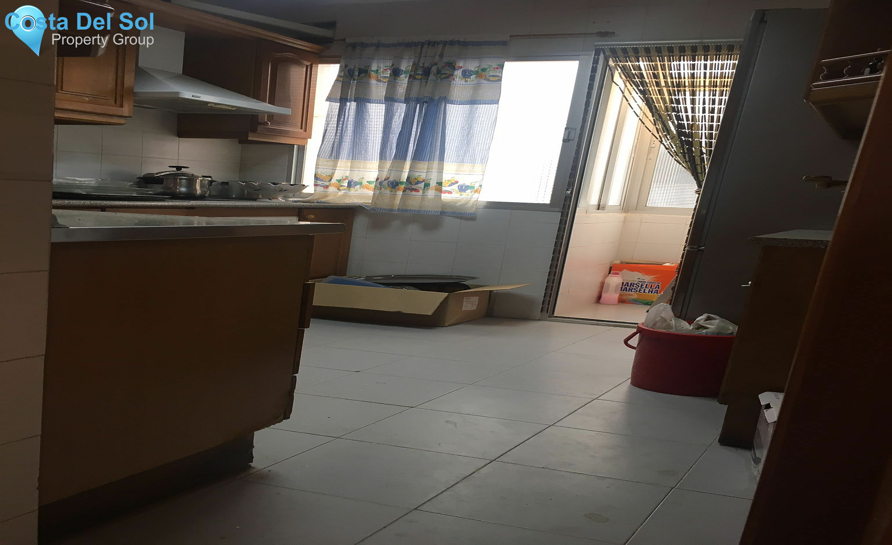 Middle Floor Apartment in Estepona-1220512