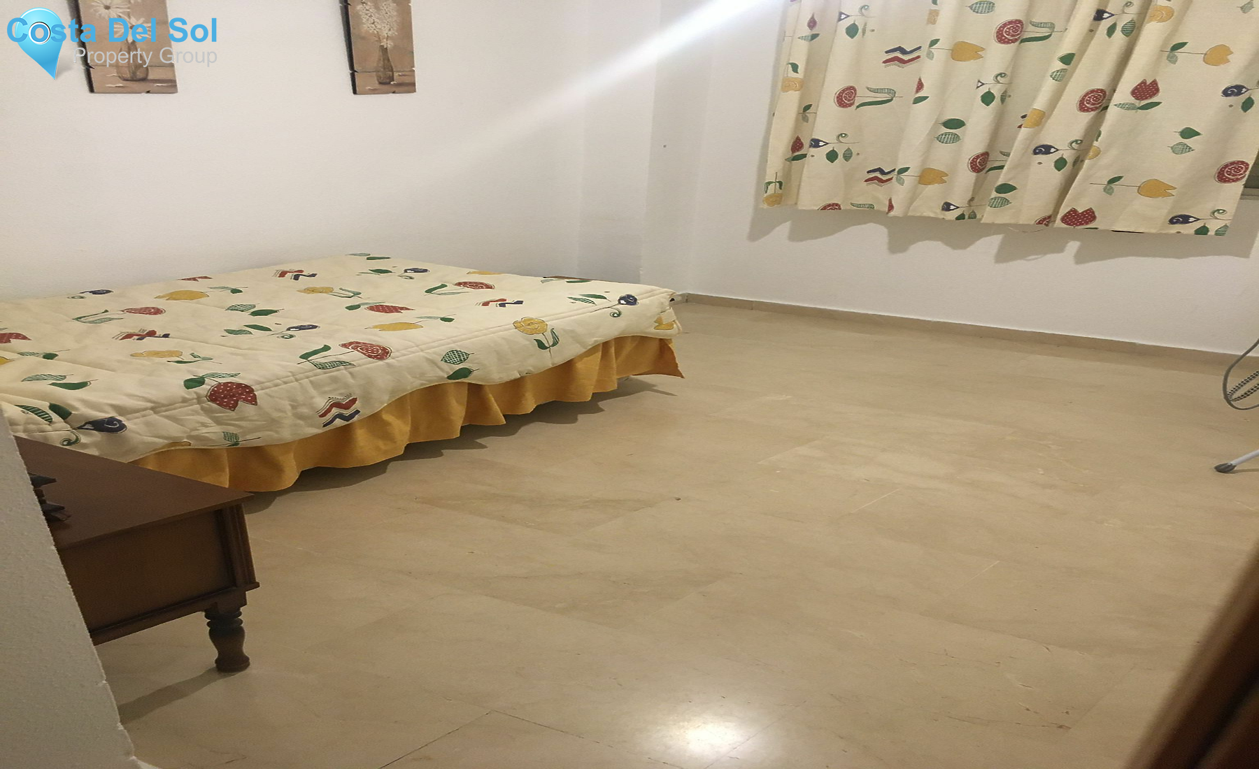 Middle Floor Apartment in Estepona-1220506