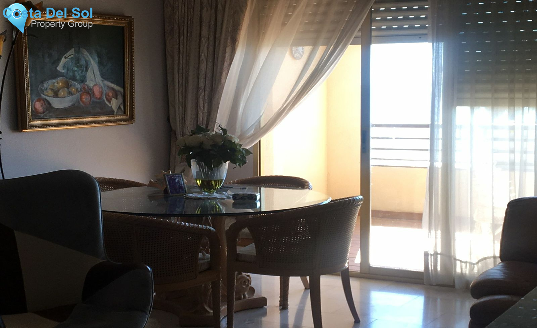 Middle Floor Apartment in Estepona-1387314