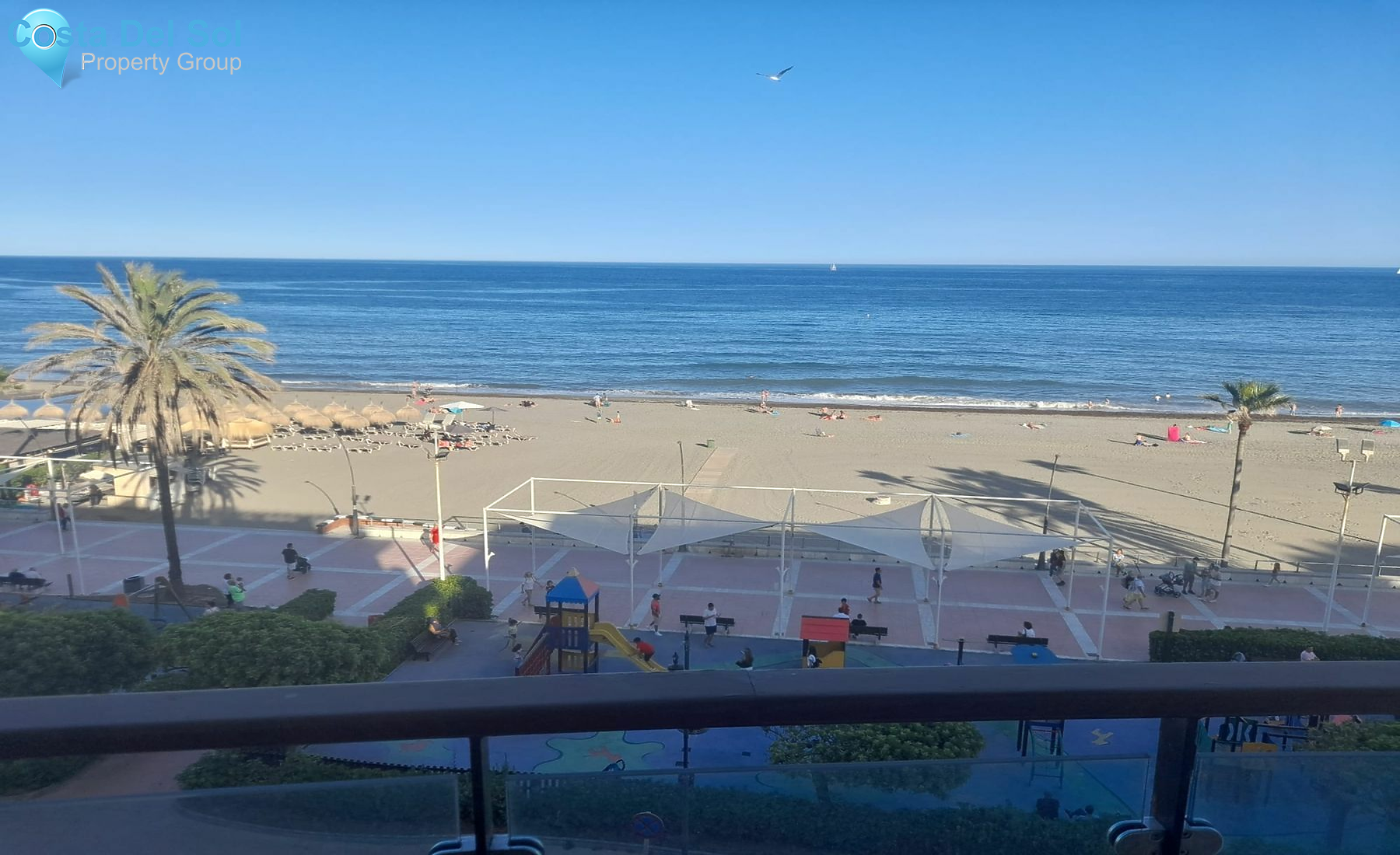 Middle Floor Apartment in Estepona-1396002