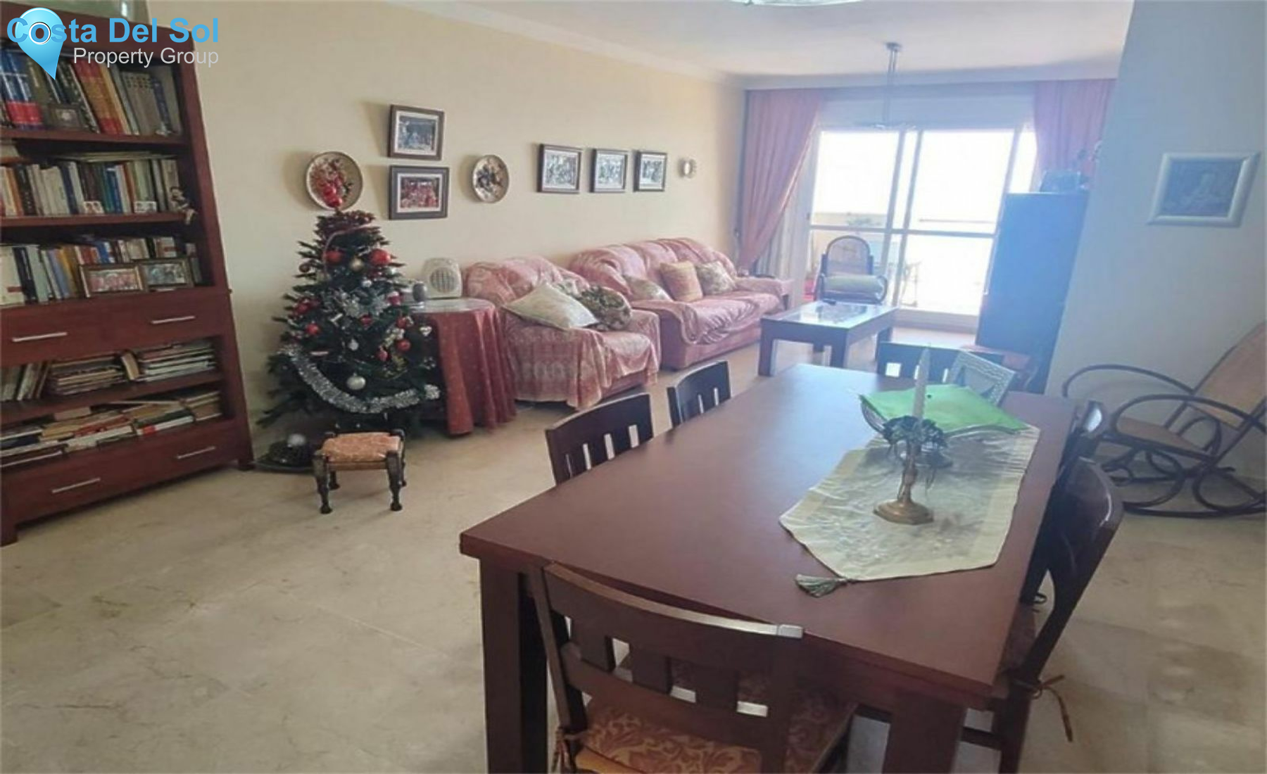 Middle Floor Apartment in Estepona-1396008