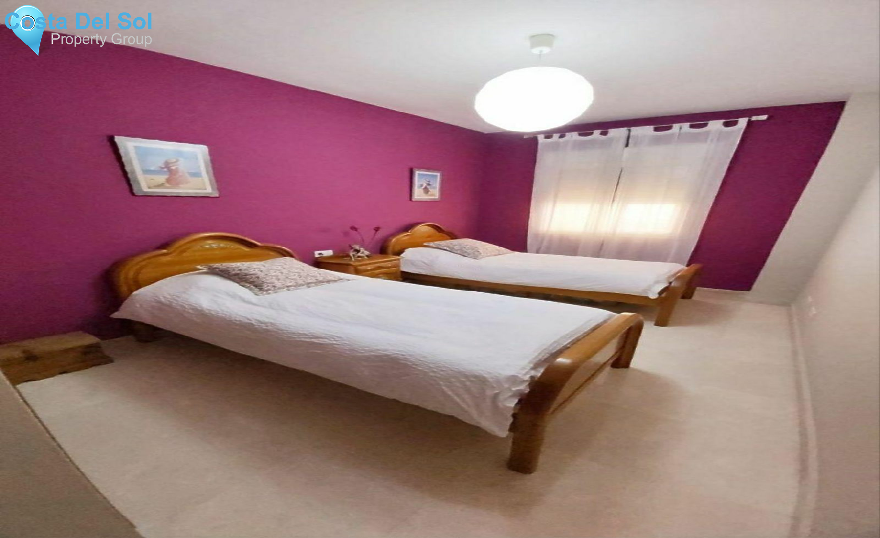 Middle Floor Apartment in Estepona-1399545