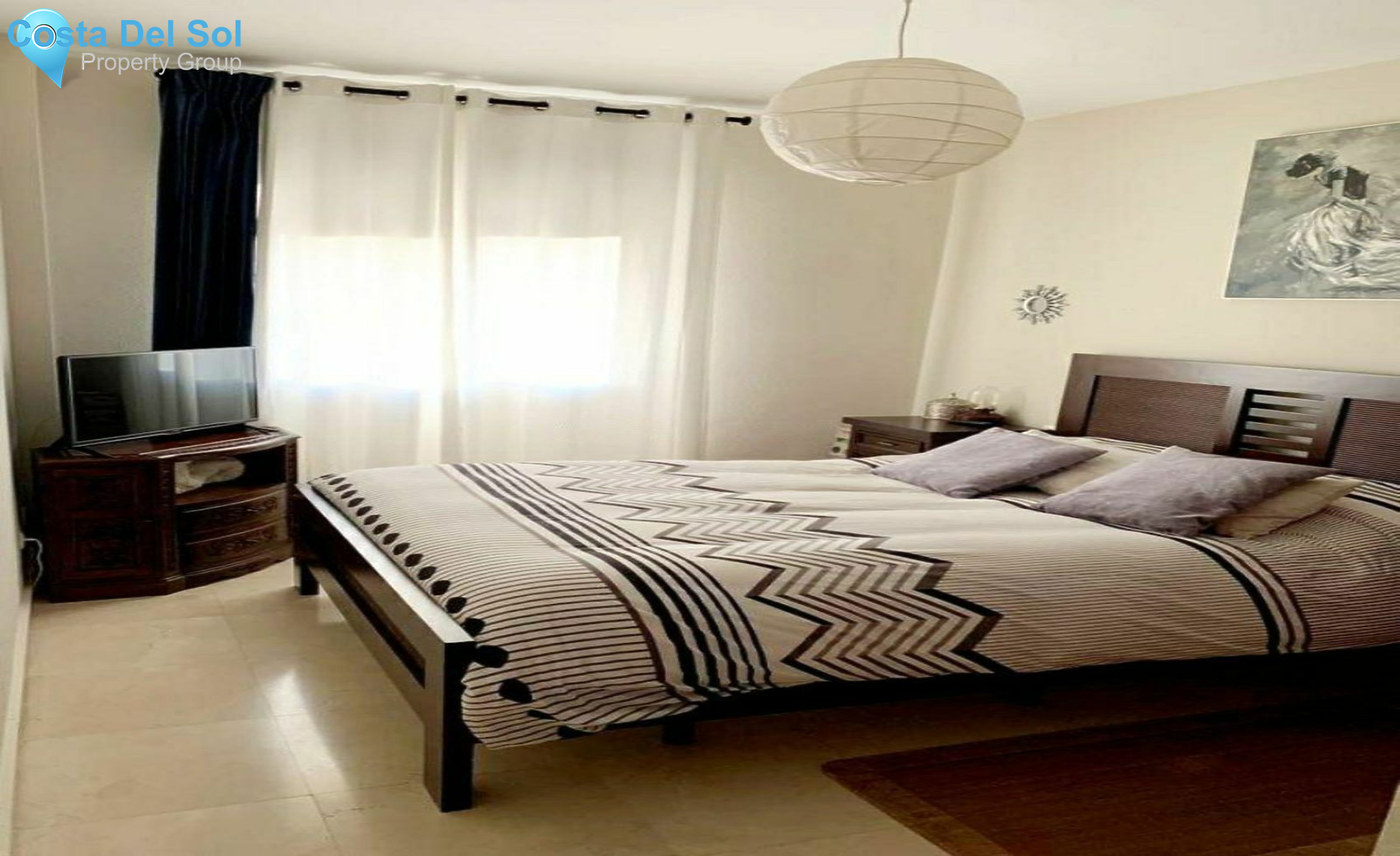 Middle Floor Apartment in Estepona-1399547