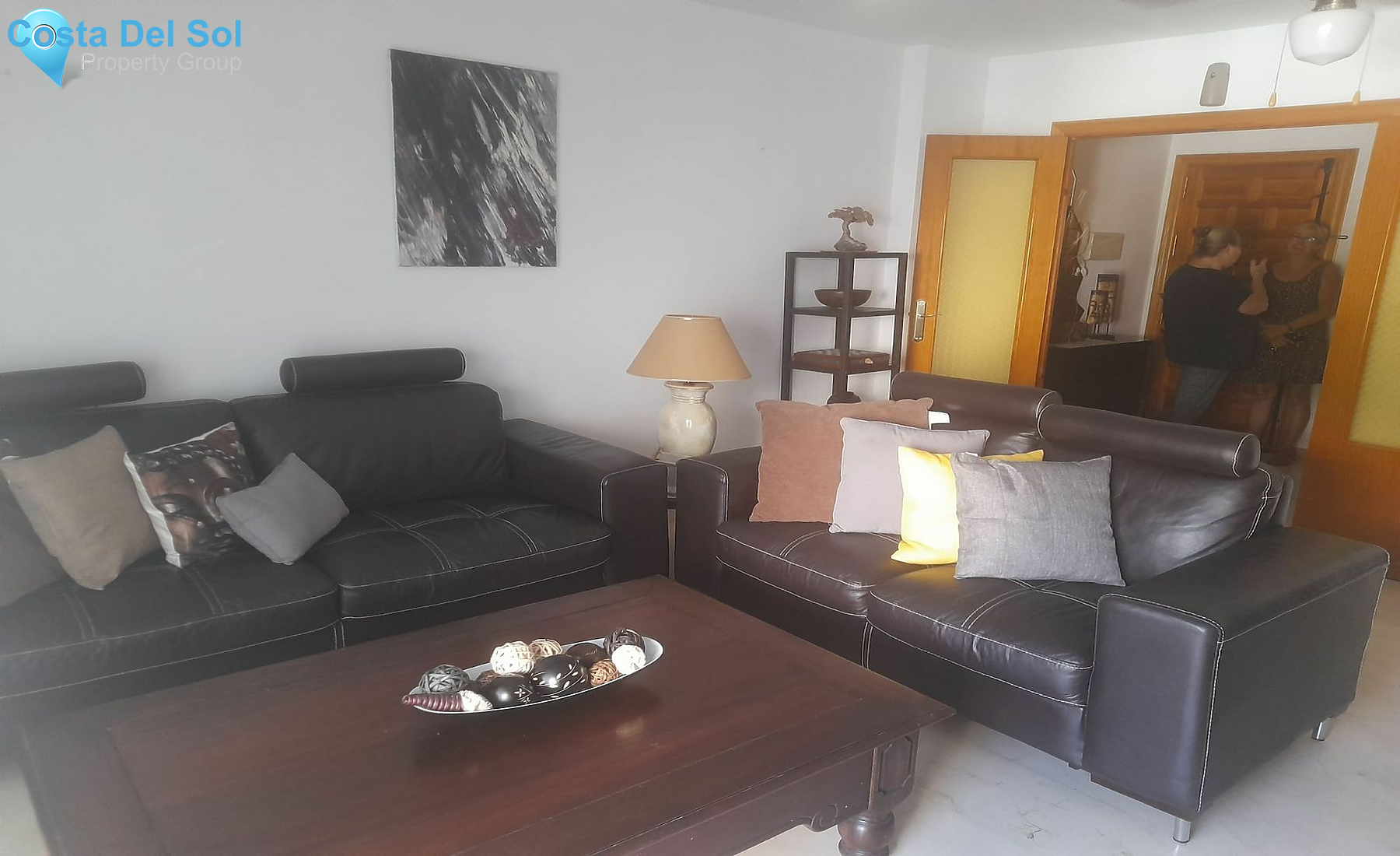 Middle Floor Apartment in Estepona