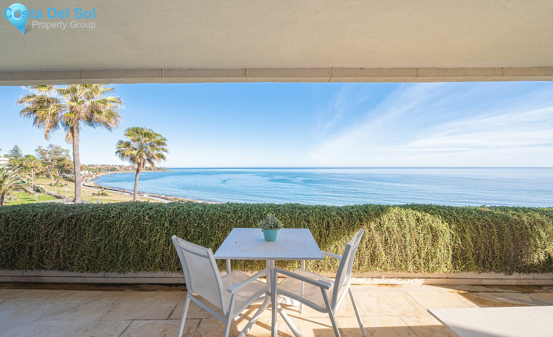 Middle Floor Apartment in Estepona-1515578