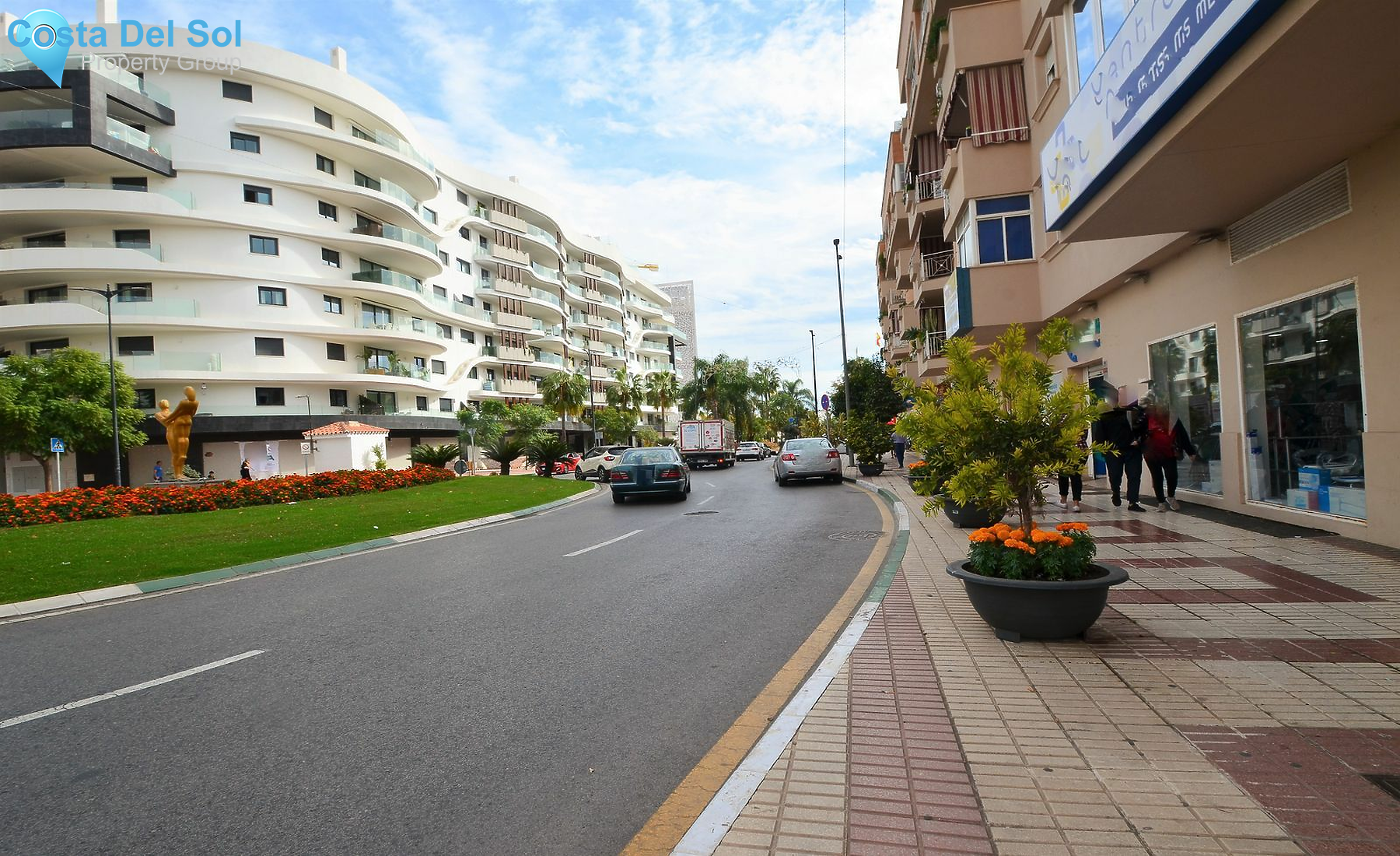 Middle Floor Apartment in Estepona-1516260