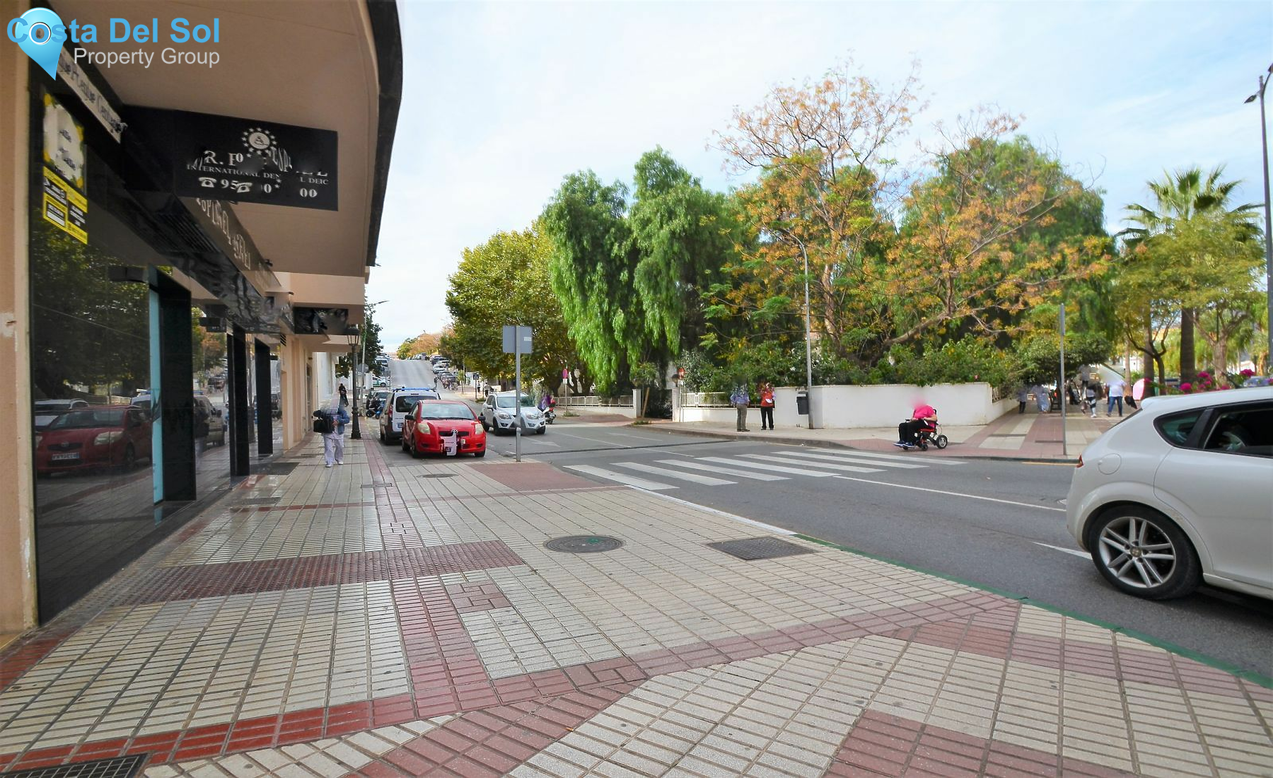 Middle Floor Apartment in Estepona-1516272