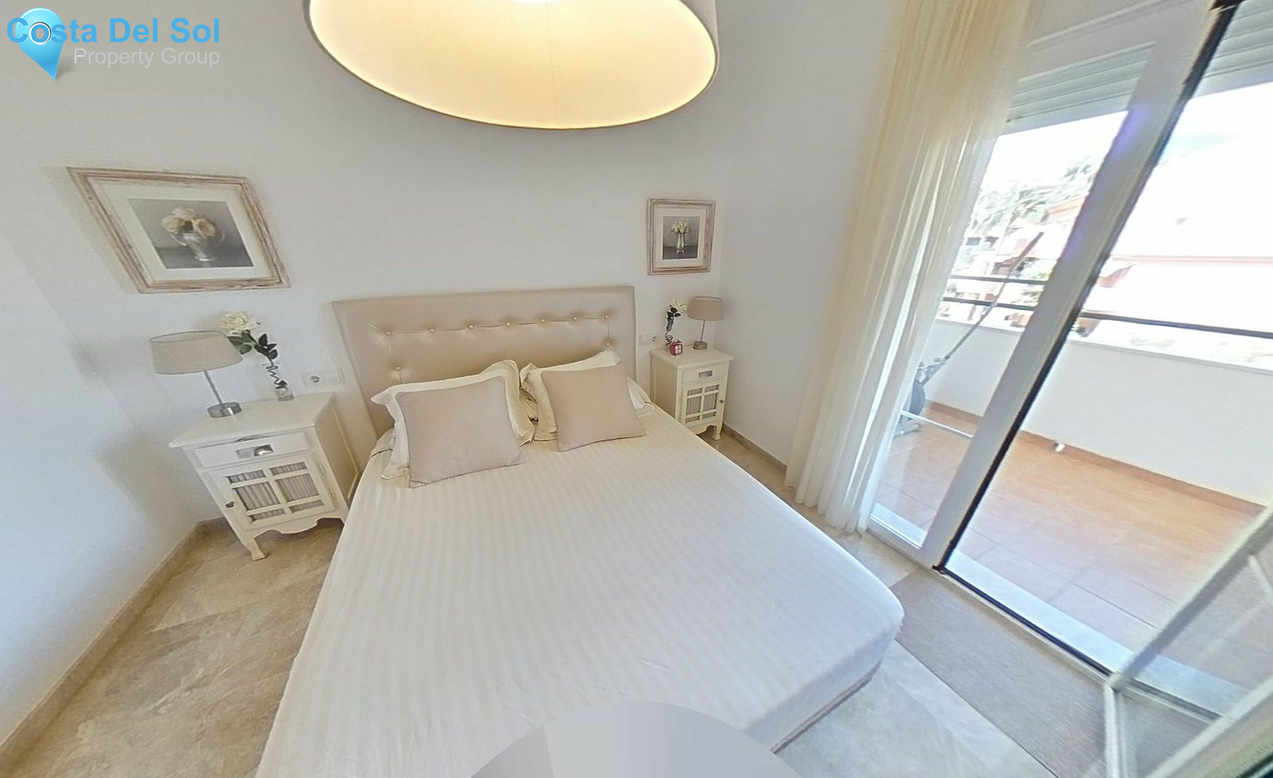 Middle Floor Apartment in Estepona-1518382