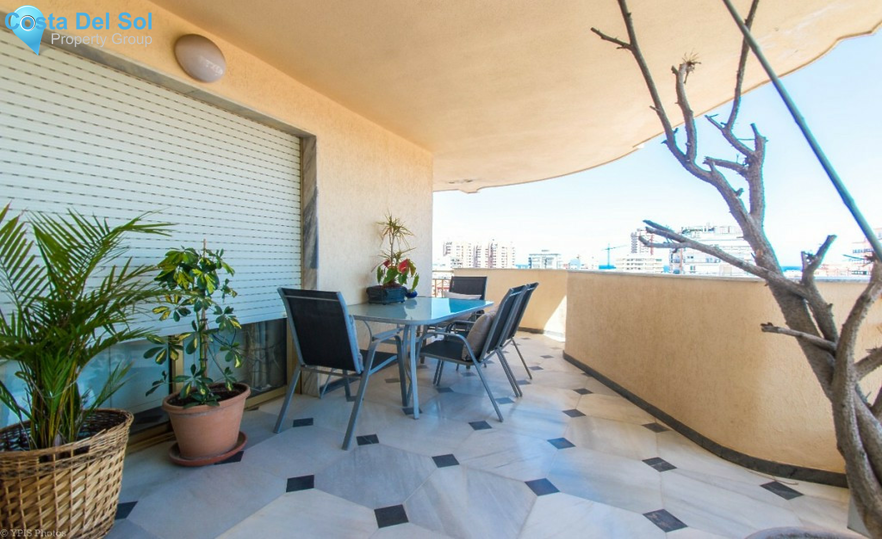 Middle Floor Apartment in Fuengirola-1242794