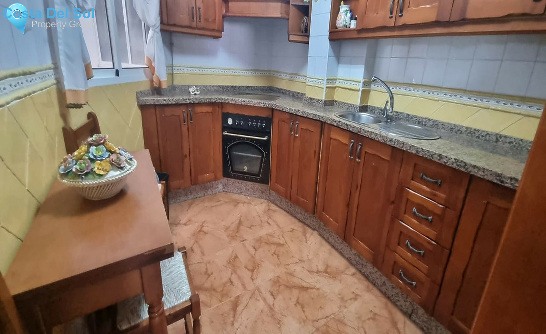Middle Floor Apartment in Fuengirola-1279272