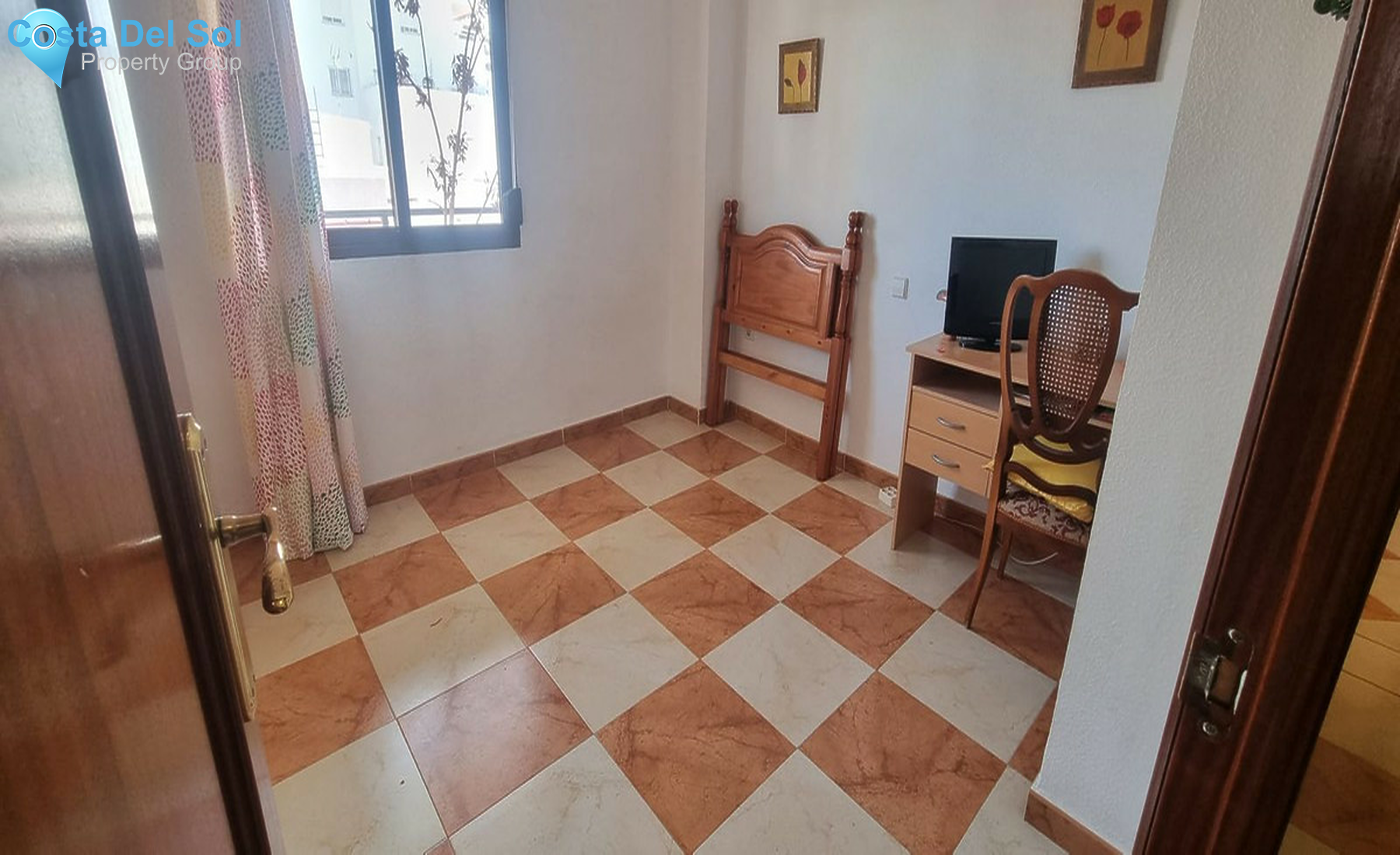 Middle Floor Apartment in Fuengirola-1279276
