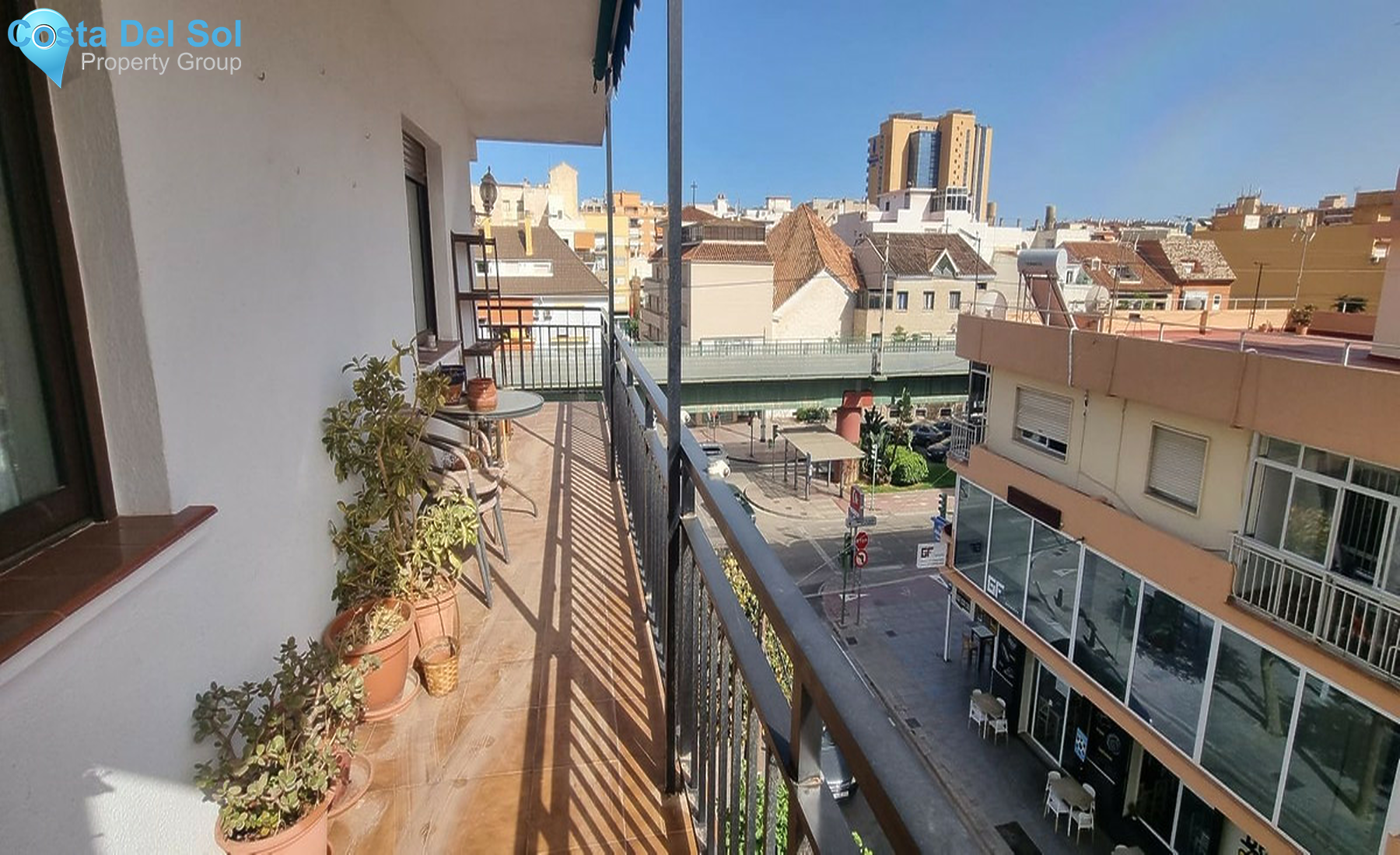 Middle Floor Apartment in Fuengirola-1279267