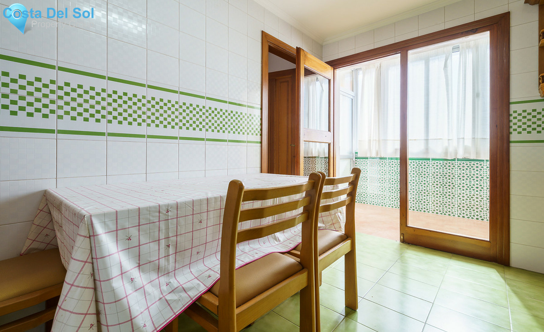 Middle Floor Apartment in Fuengirola-1290502
