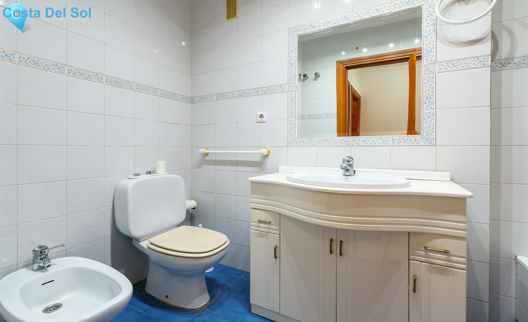 Middle Floor Apartment in Fuengirola-1290506
