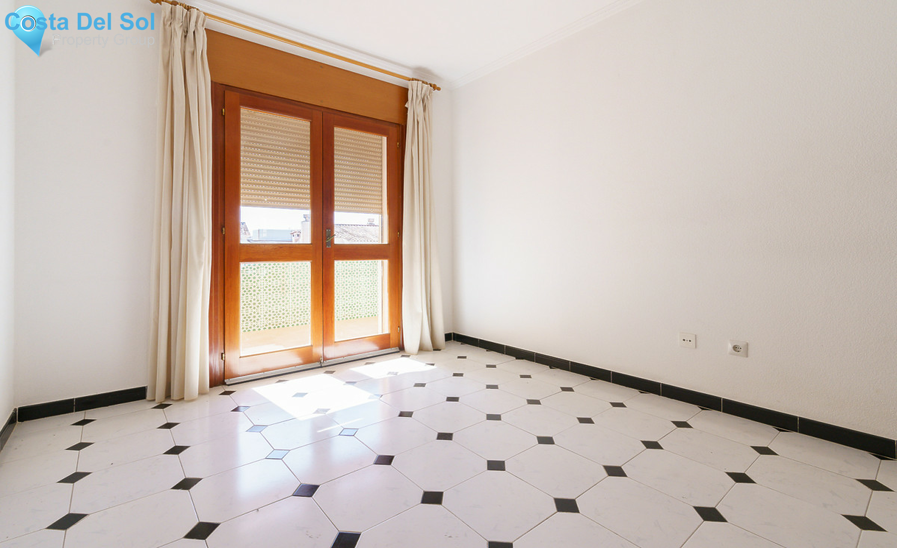 Middle Floor Apartment in Fuengirola-1290507
