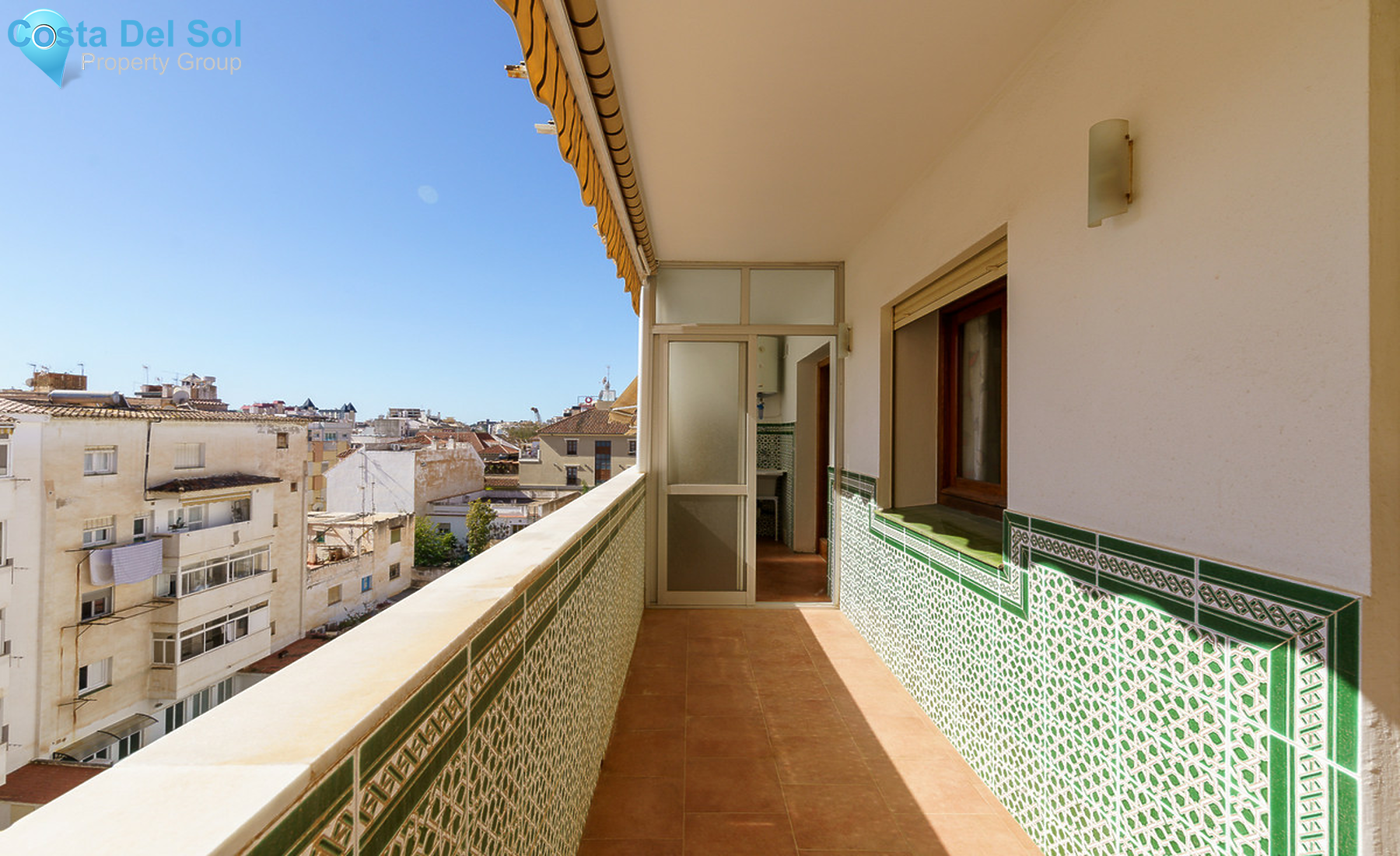 Middle Floor Apartment in Fuengirola-1290494