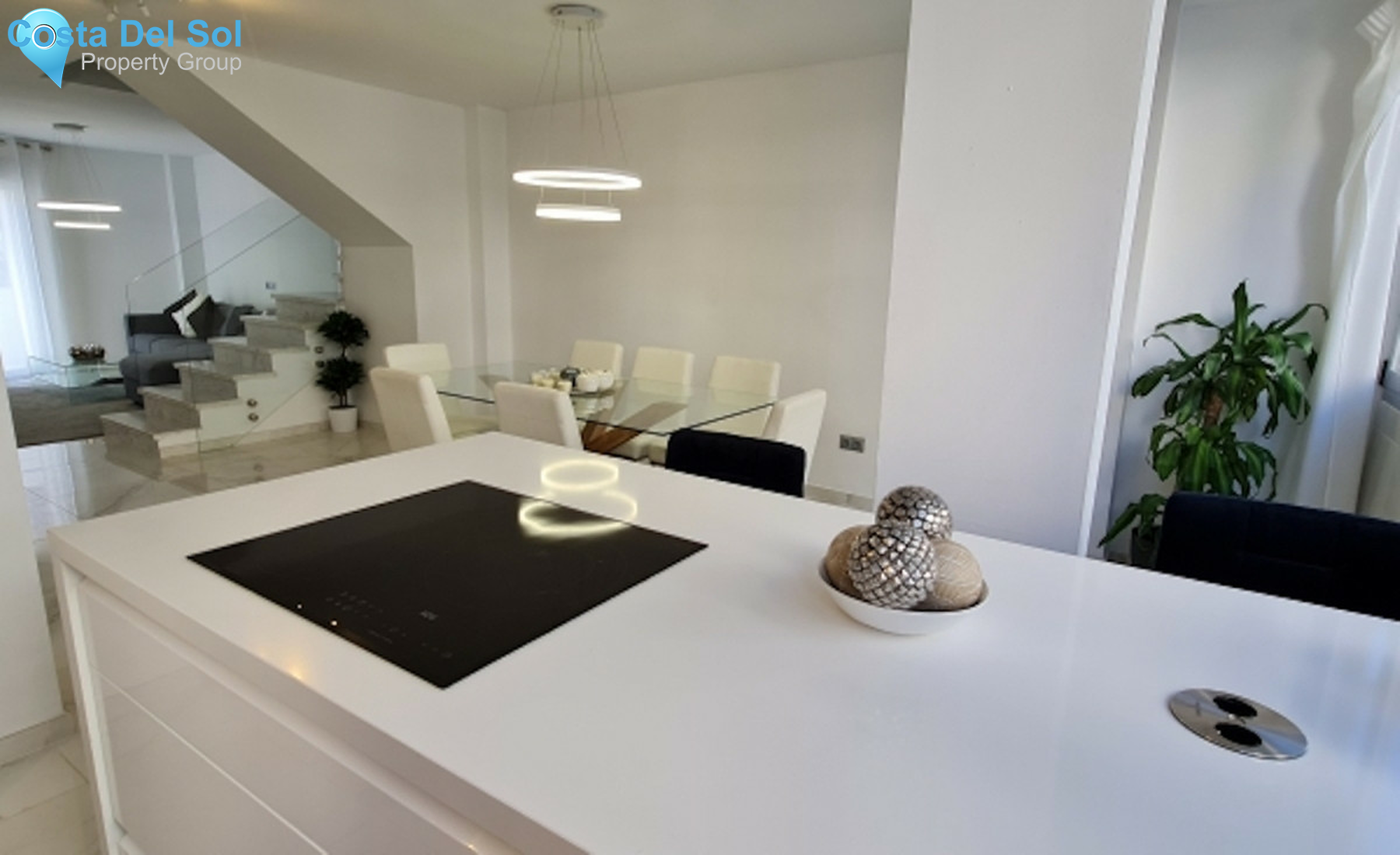 Middle Floor Apartment in Fuengirola-1304595