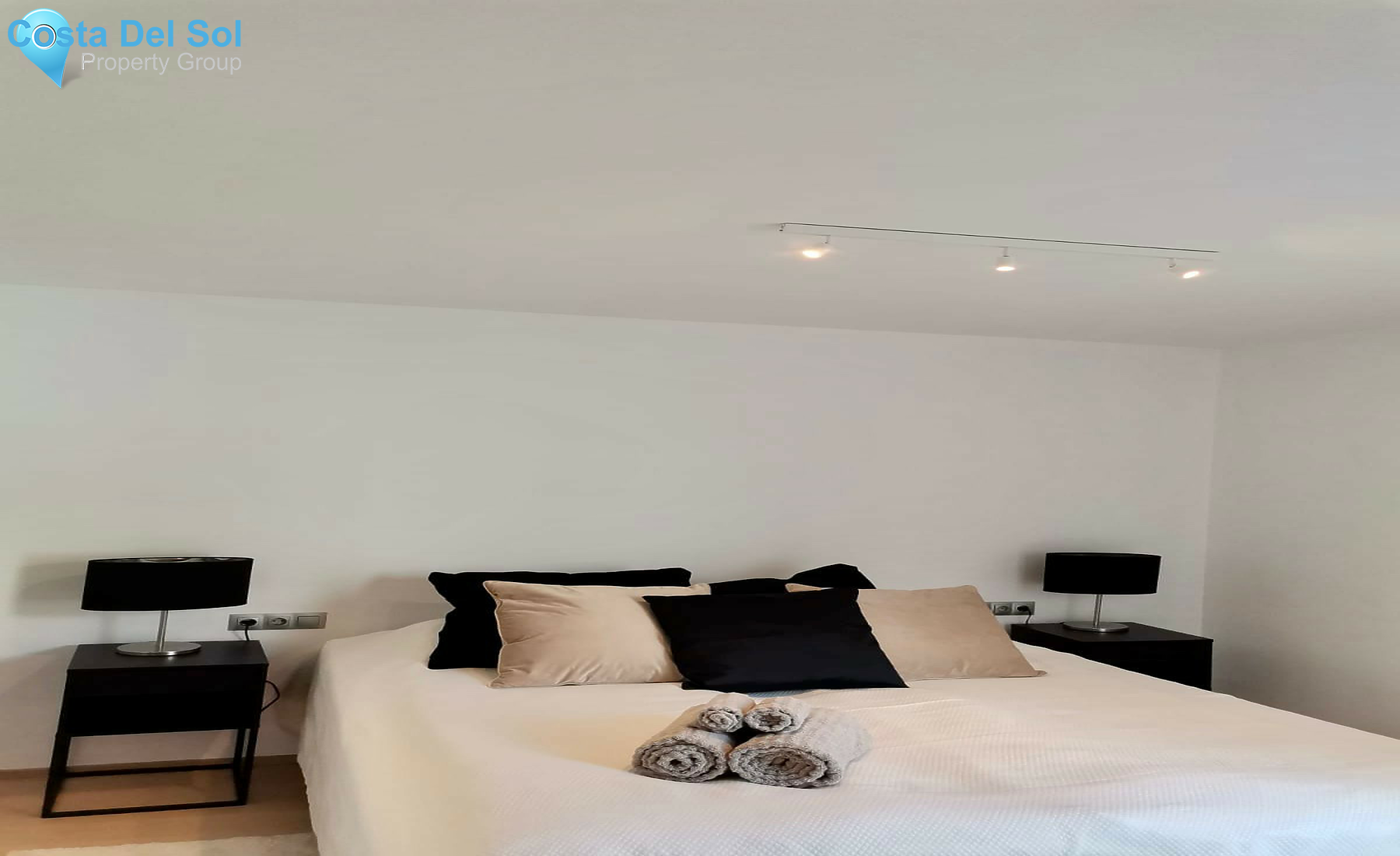 Middle Floor Apartment in Fuengirola-1304597