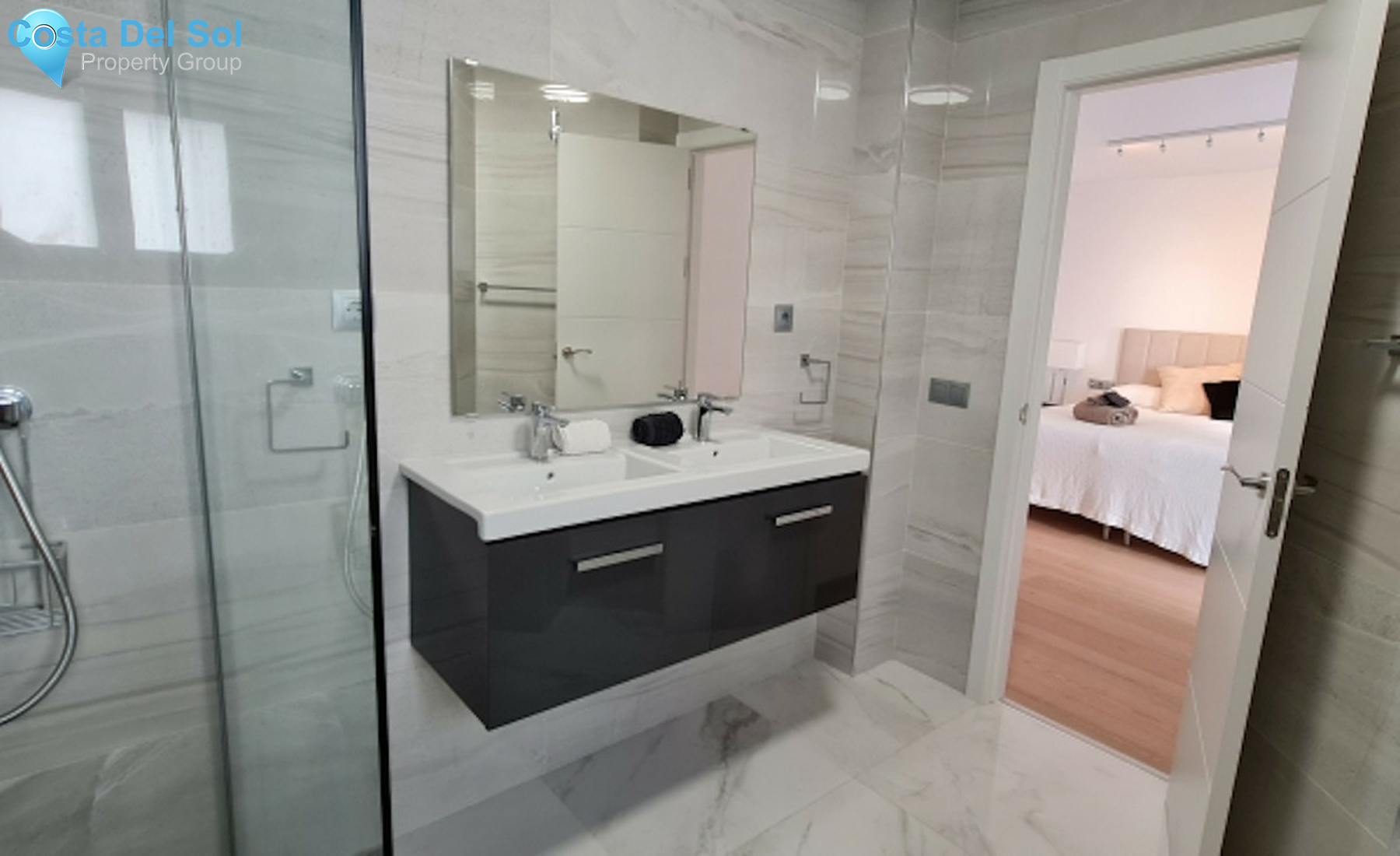 Middle Floor Apartment in Fuengirola-1304598