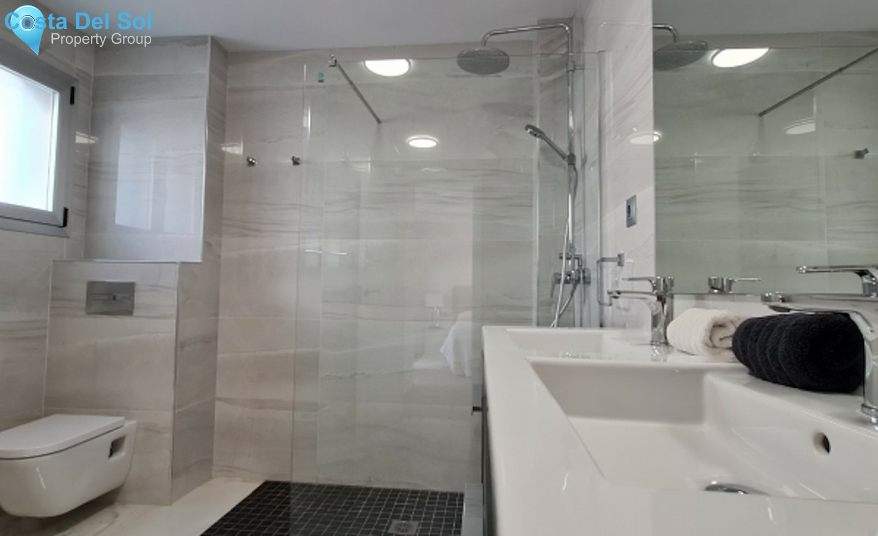 Middle Floor Apartment in Fuengirola-1304600