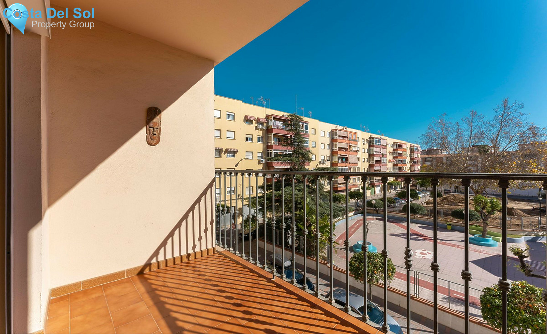 Middle Floor Apartment in Fuengirola-1320205
