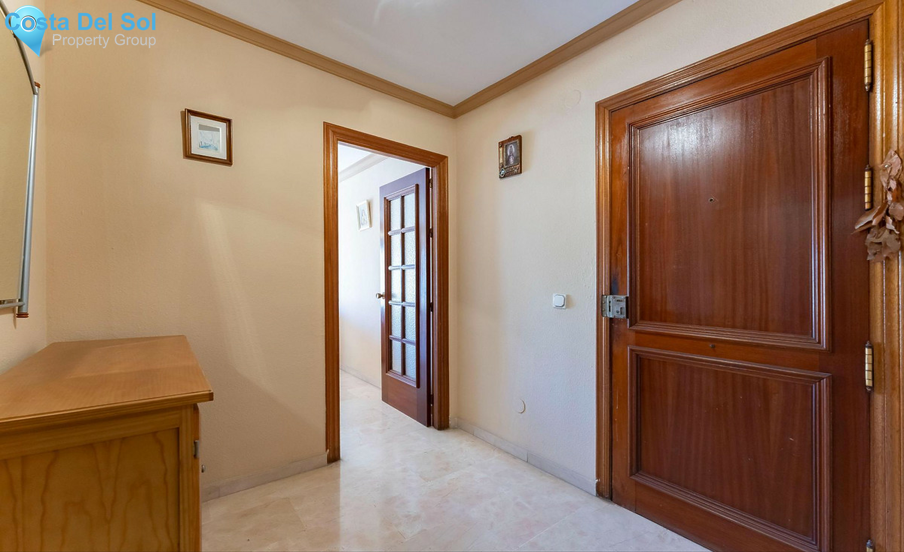 Middle Floor Apartment in Fuengirola-1320222