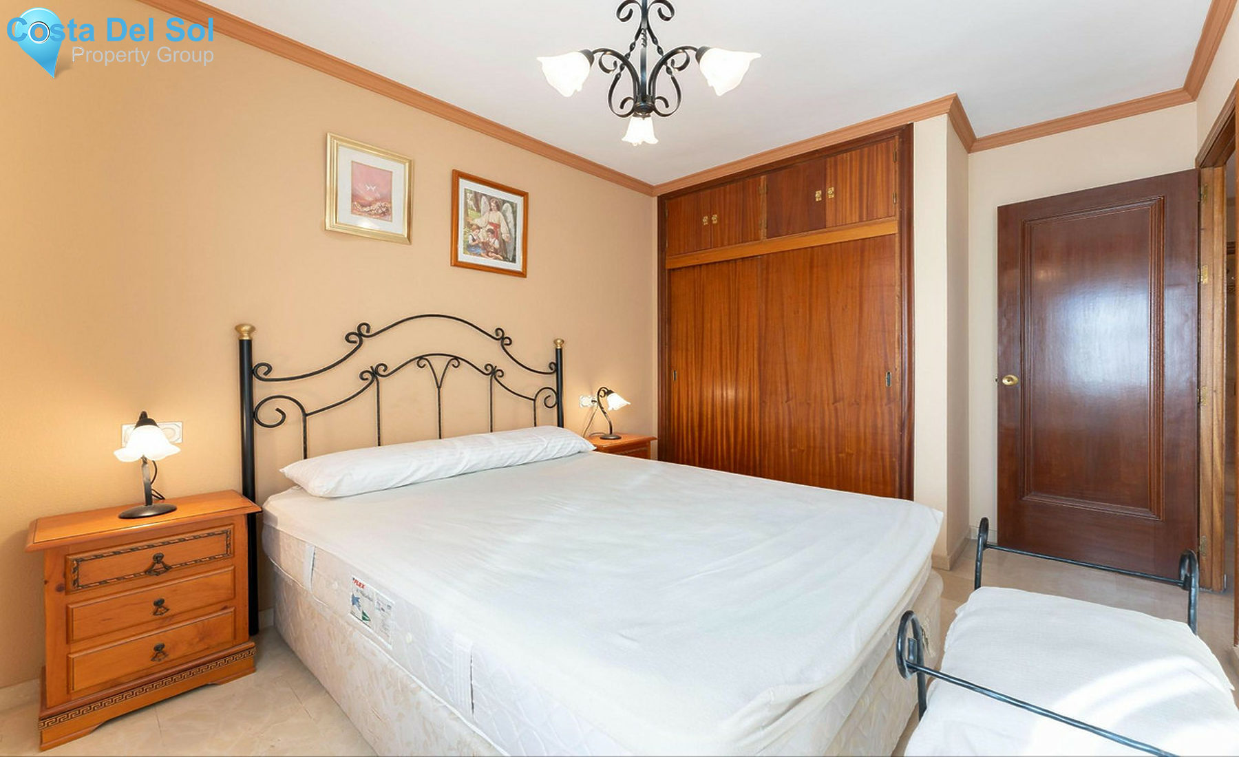 Middle Floor Apartment in Fuengirola-1320224