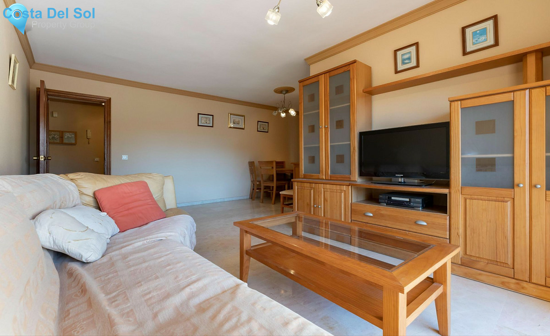 Middle Floor Apartment in Fuengirola-1320209