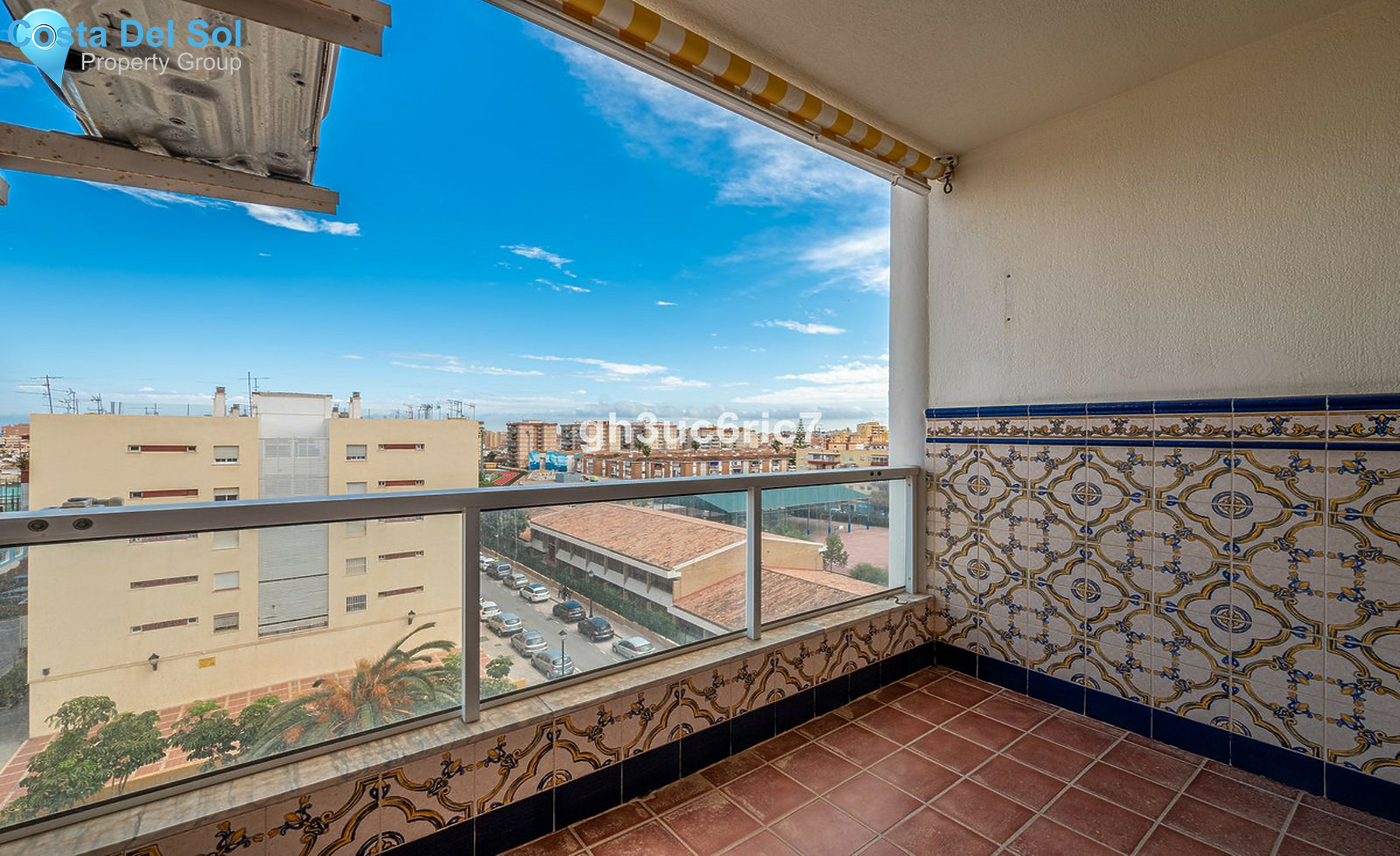 Middle Floor Apartment in Fuengirola-1369826
