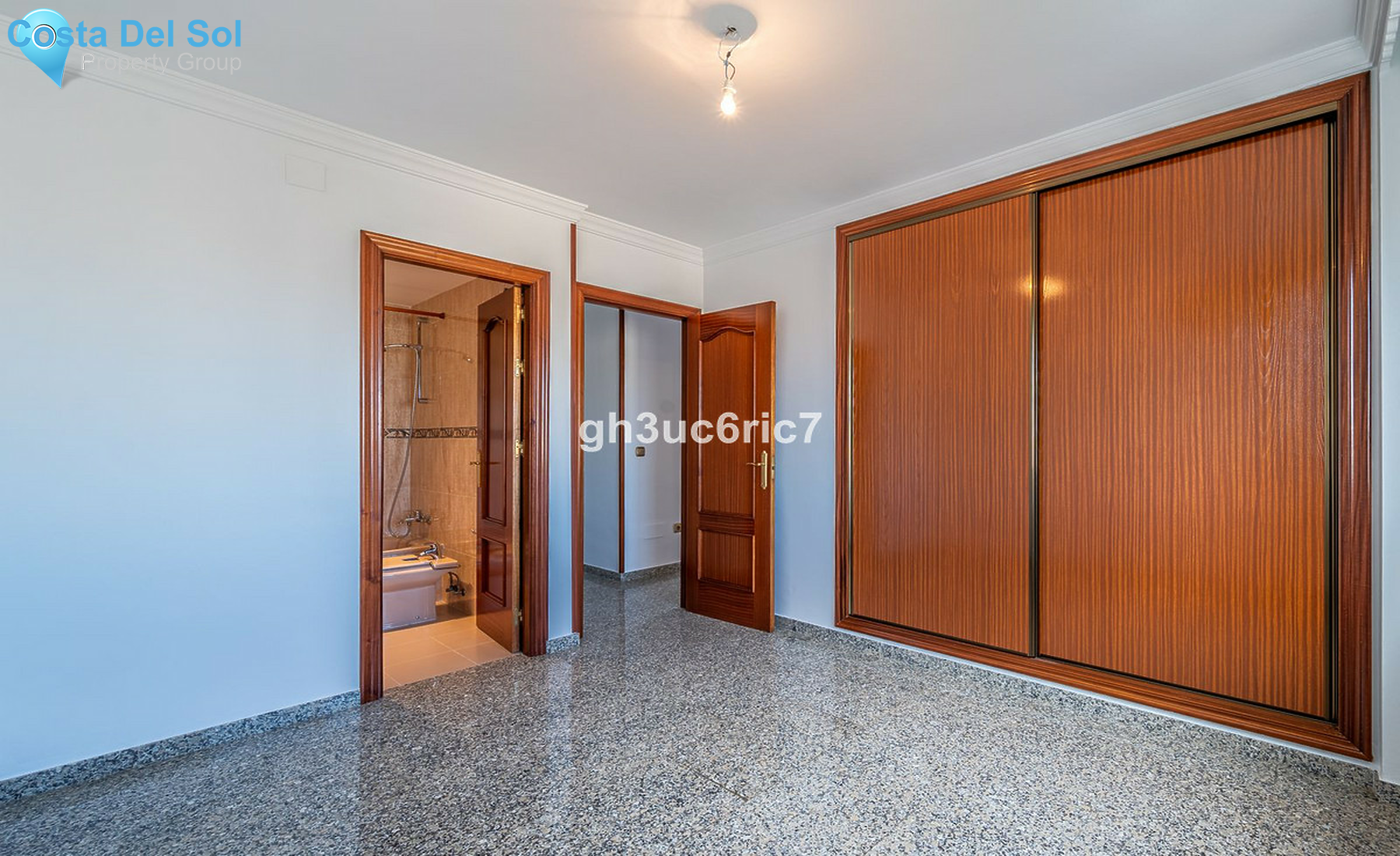 Middle Floor Apartment in Fuengirola-1369837