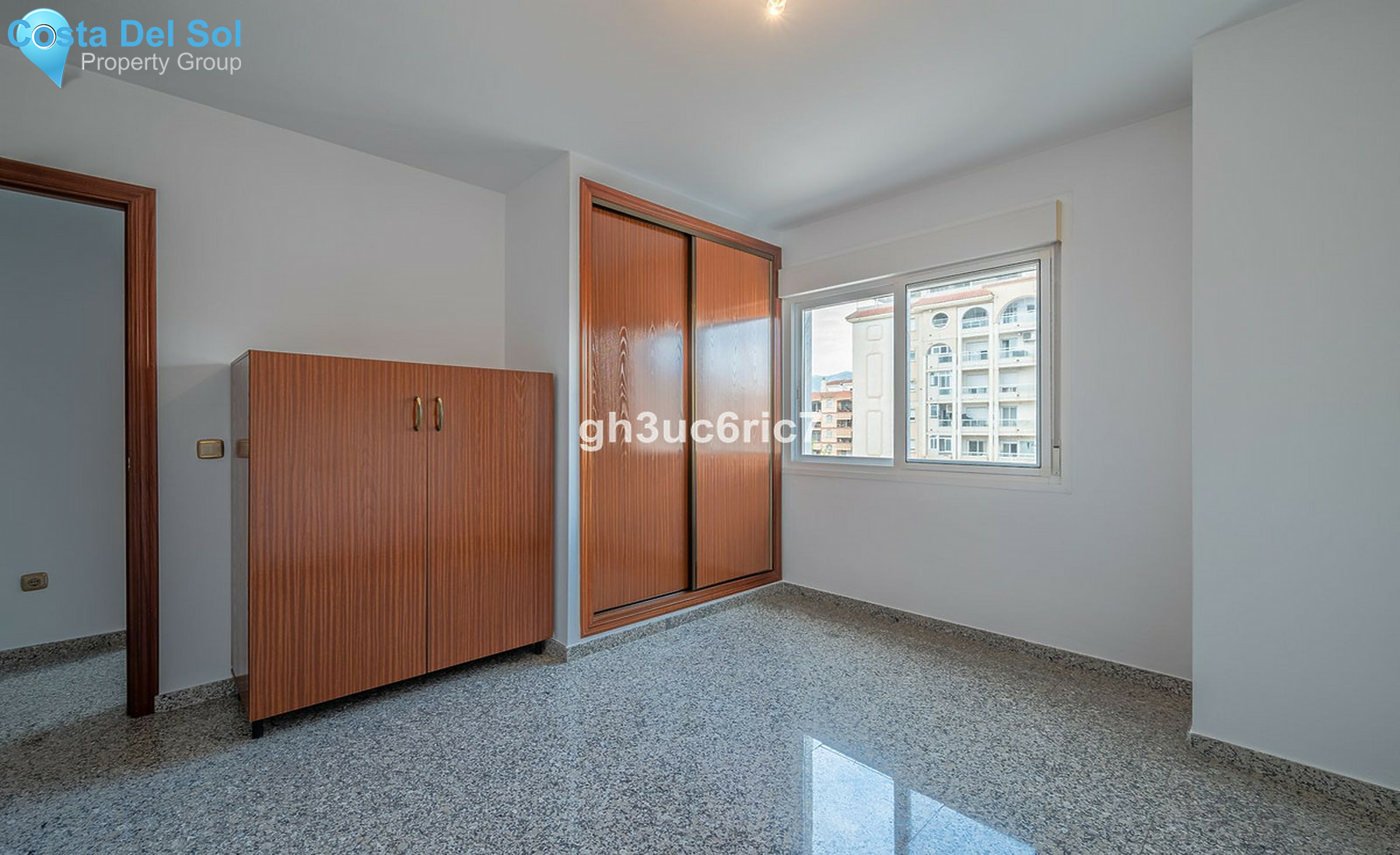 Middle Floor Apartment in Fuengirola-1369843