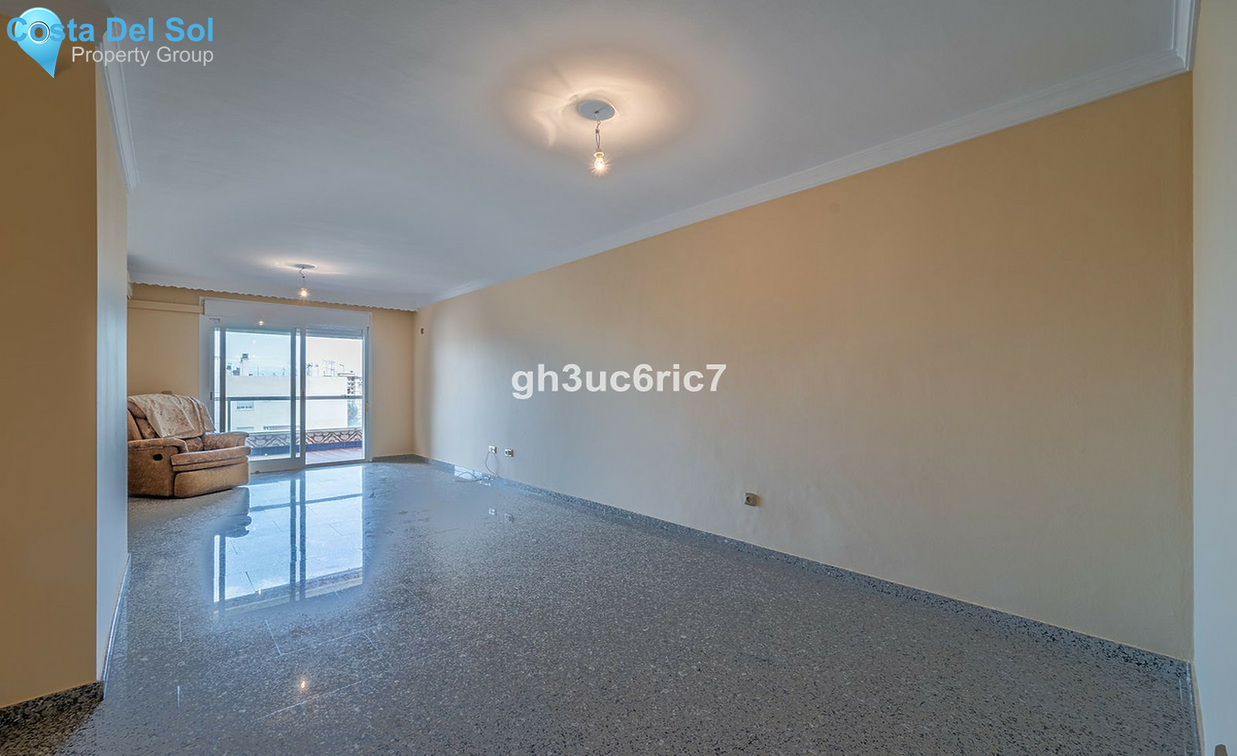 Middle Floor Apartment in Fuengirola-1369830