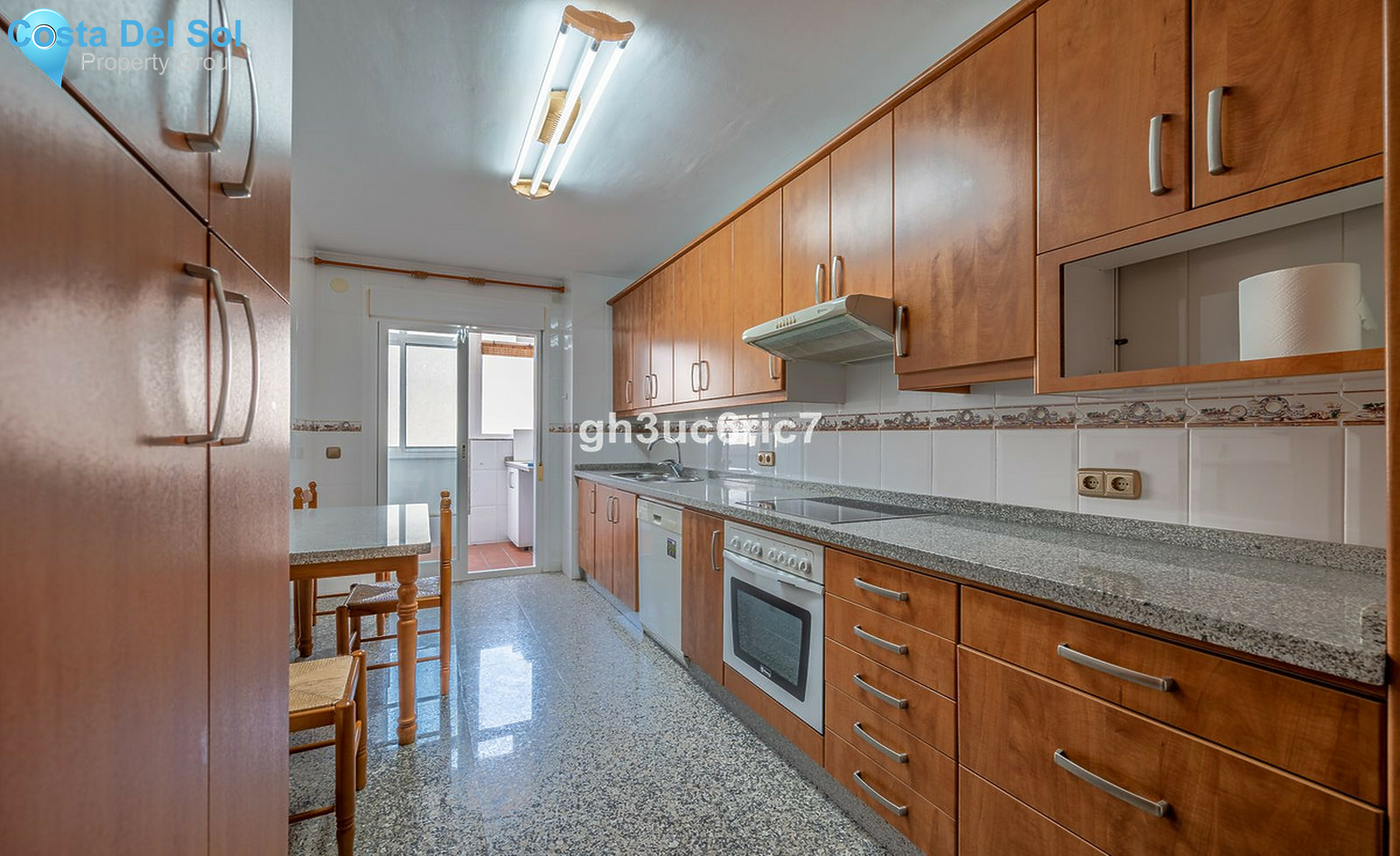 Middle Floor Apartment in Fuengirola-1369831