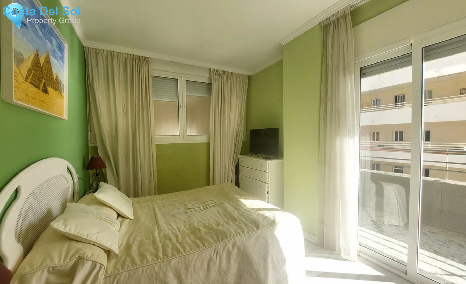 Middle Floor Apartment in Fuengirola-1380683